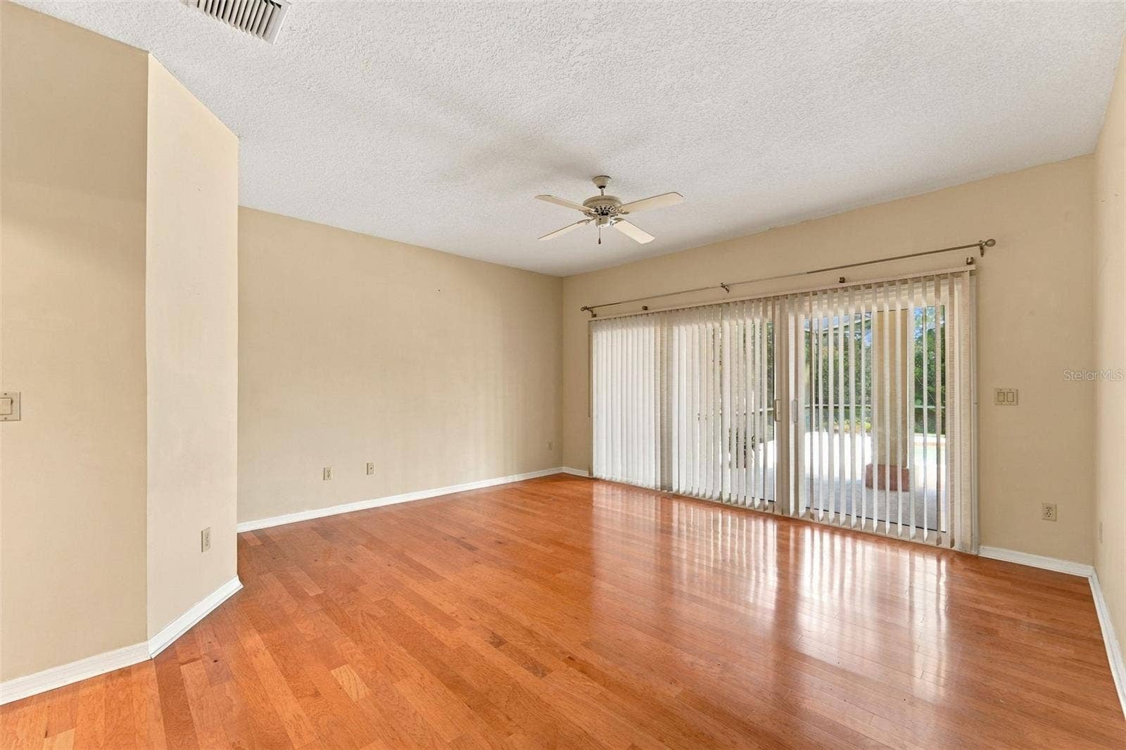 400 PINE TREE ROAD, Lake Mary, FL 32746 400 PINE TREE ROAD, Lake Mary, FL 32746
