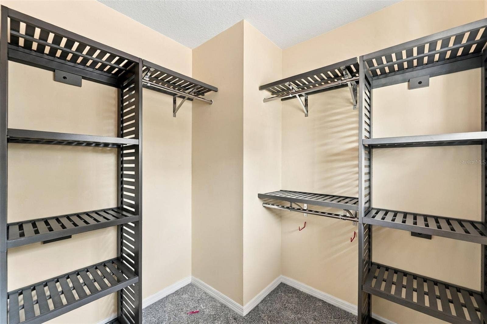 400 PINE TREE ROAD, Lake Mary, FL 32746 400 PINE TREE ROAD, Lake Mary, FL 32746