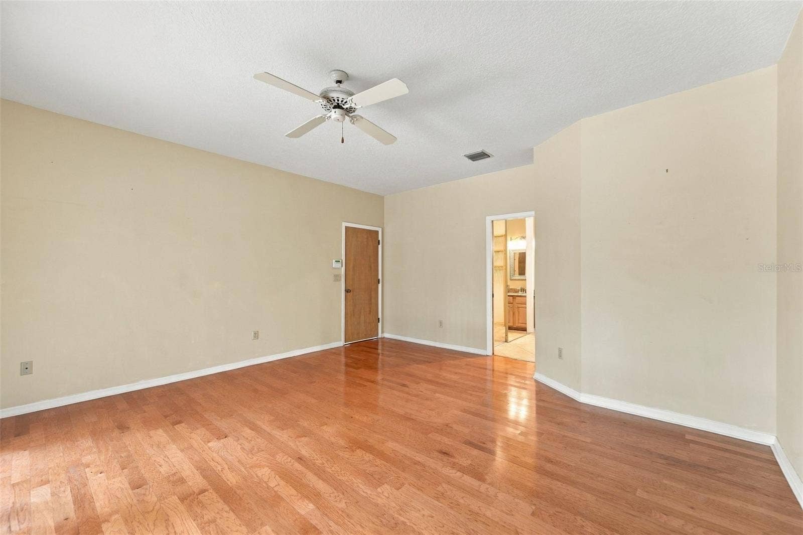 400 PINE TREE ROAD, Lake Mary, FL 32746 400 PINE TREE ROAD, Lake Mary, FL 32746
