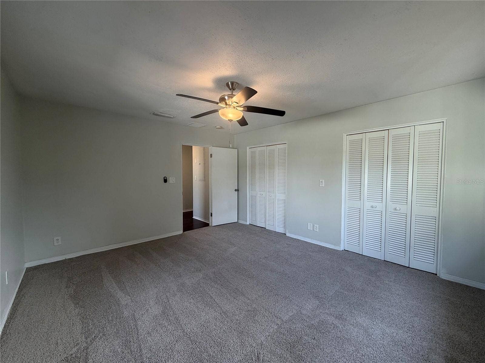 601 MYRTLE WAY S, St Petersburg, FL 33705 601 MYRTLE WAY S, St Petersburg, FL 33705