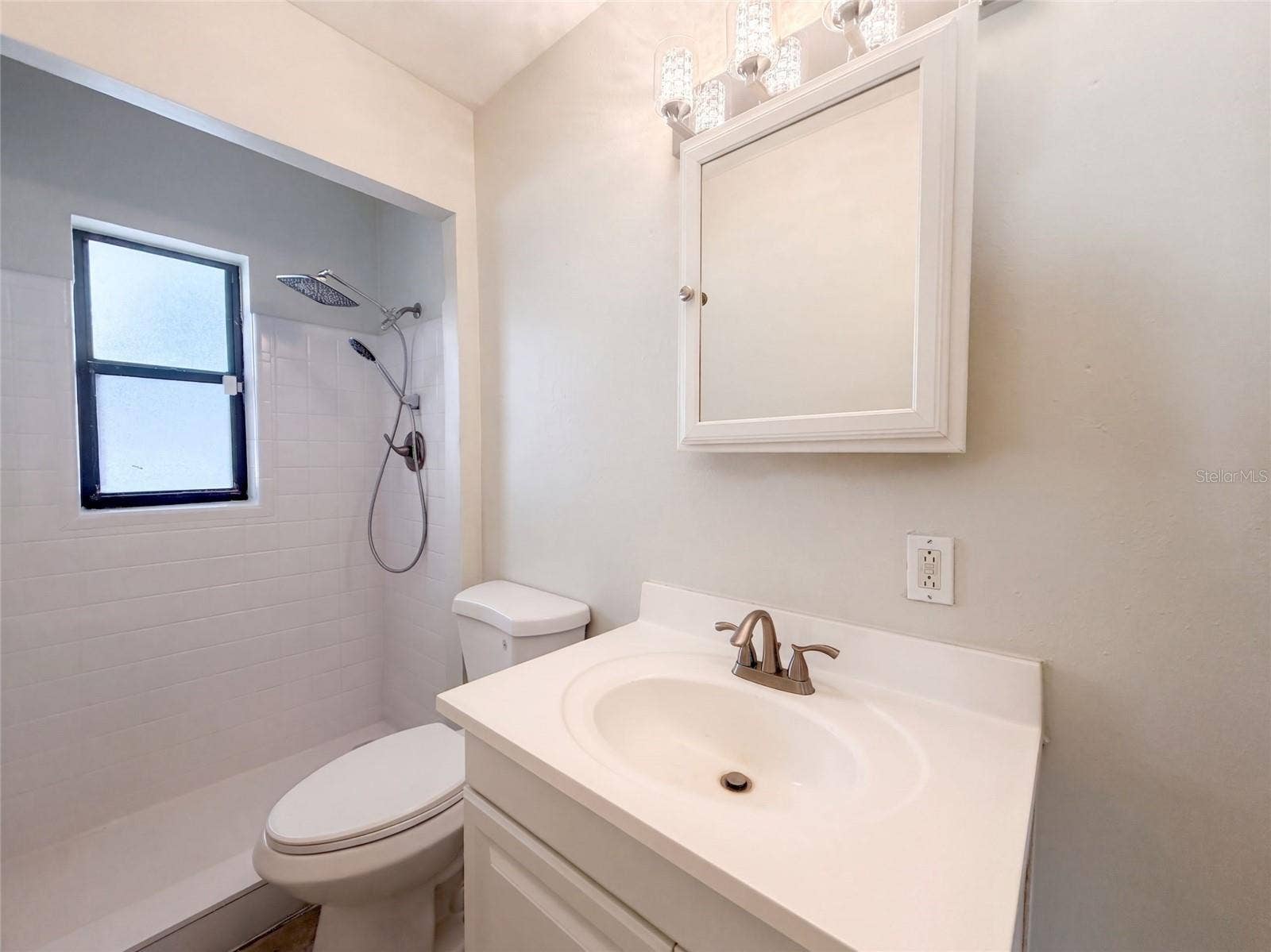 601 MYRTLE WAY S, St Petersburg, FL 33705 601 MYRTLE WAY S, St Petersburg, FL 33705