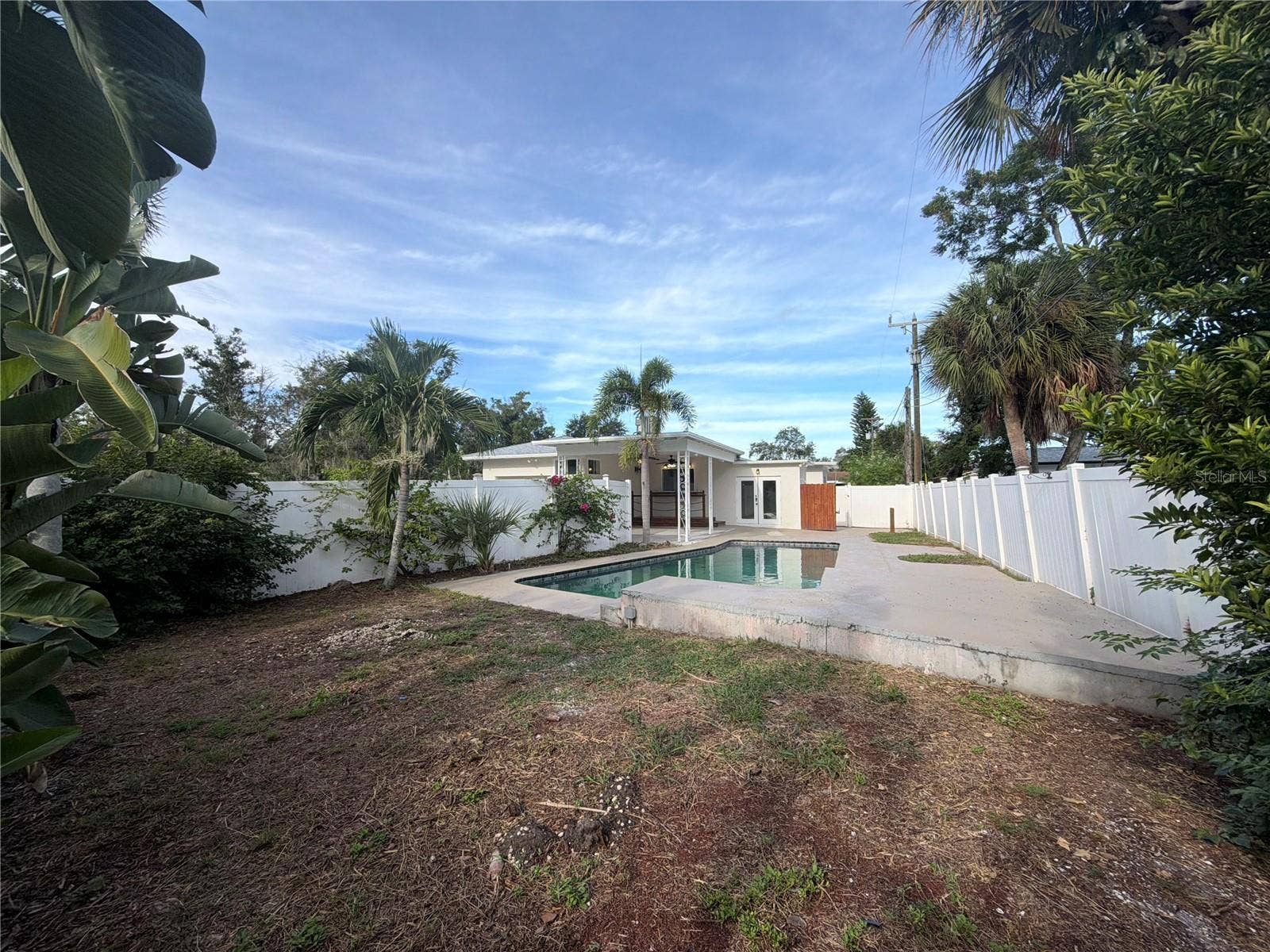 601 MYRTLE WAY S, St Petersburg, FL 33705 601 MYRTLE WAY S, St Petersburg, FL 33705