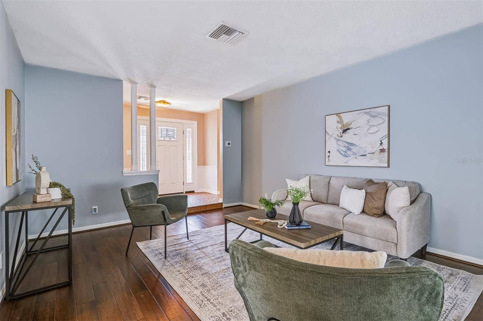 624 DUNRAVEN DRIVE, Winter Park, FL 32792 Family Room with Beautiful Laminate Flooring