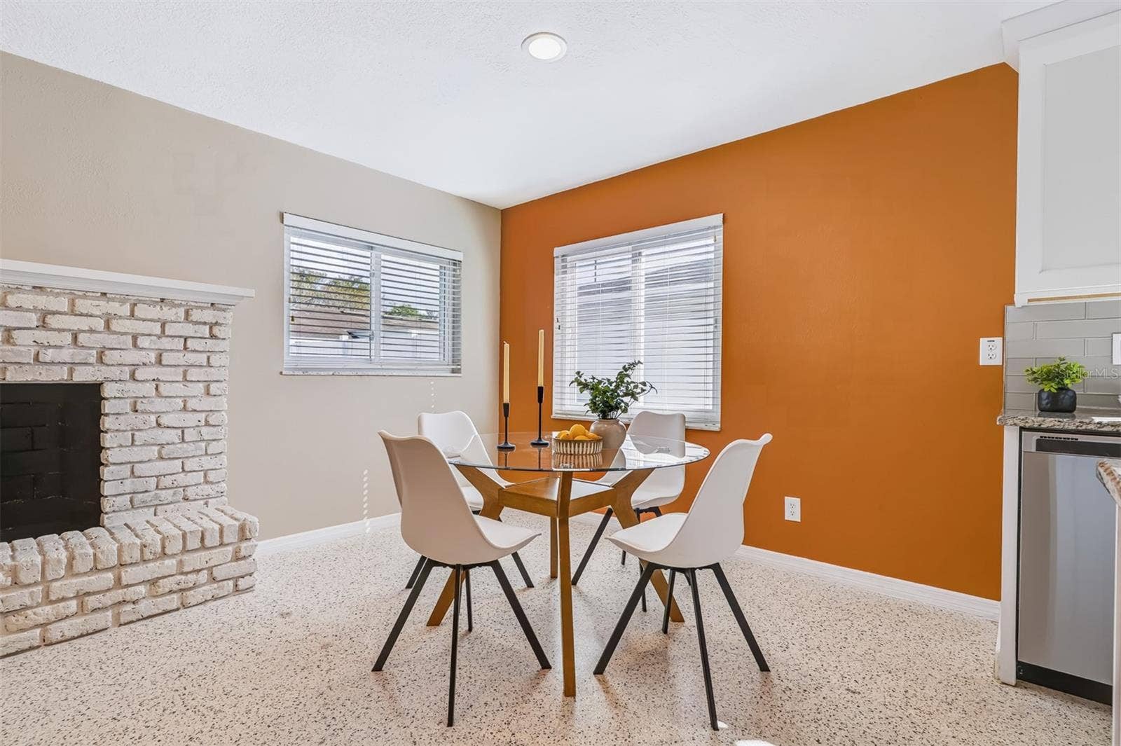 624 DUNRAVEN DRIVE, Winter Park, FL 32792 Eat-In Area