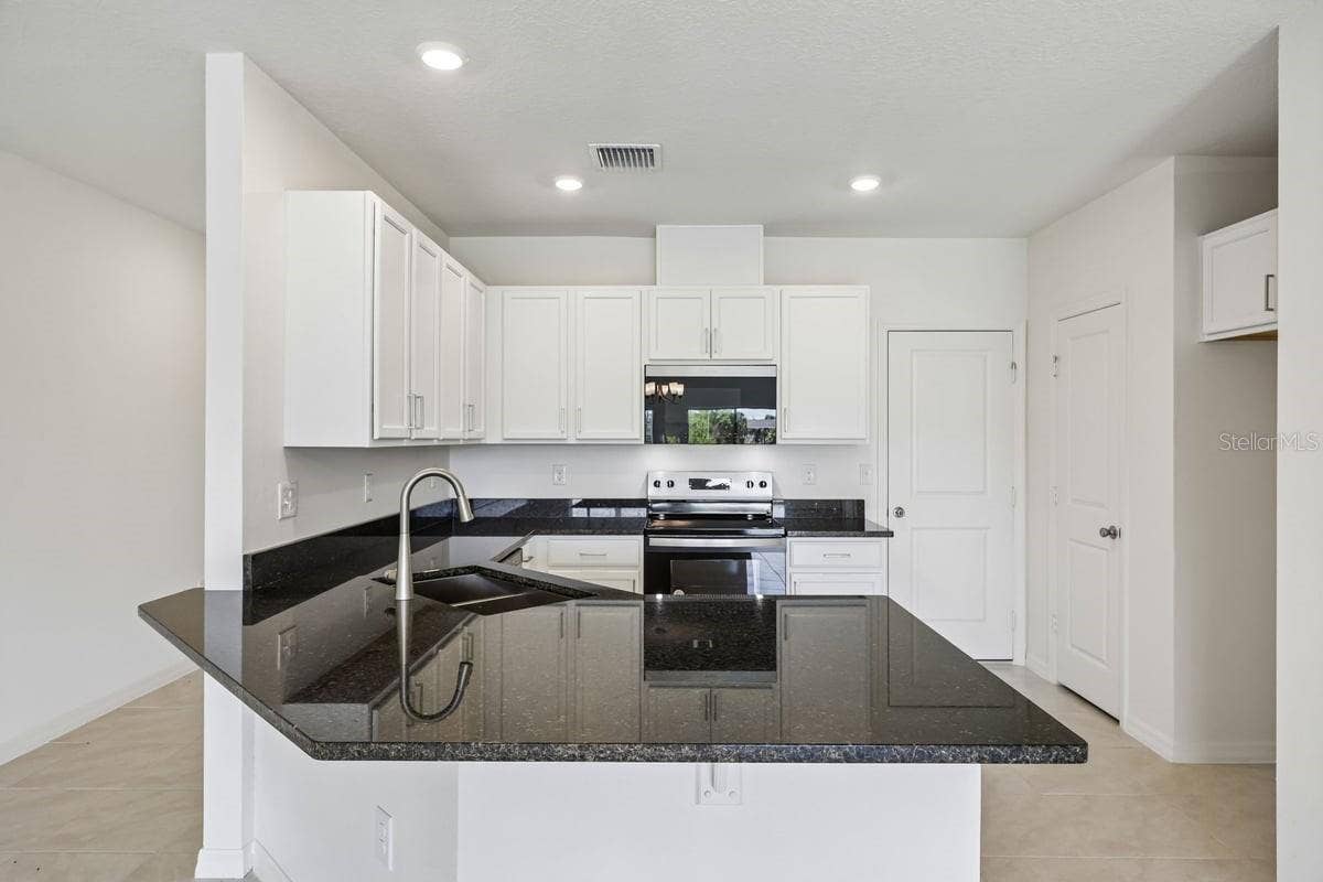 382 SEQUOIA DRIVE, Lake Wales, FL 33859 382 SEQUOIA DRIVE, Lake Wales, FL 33859