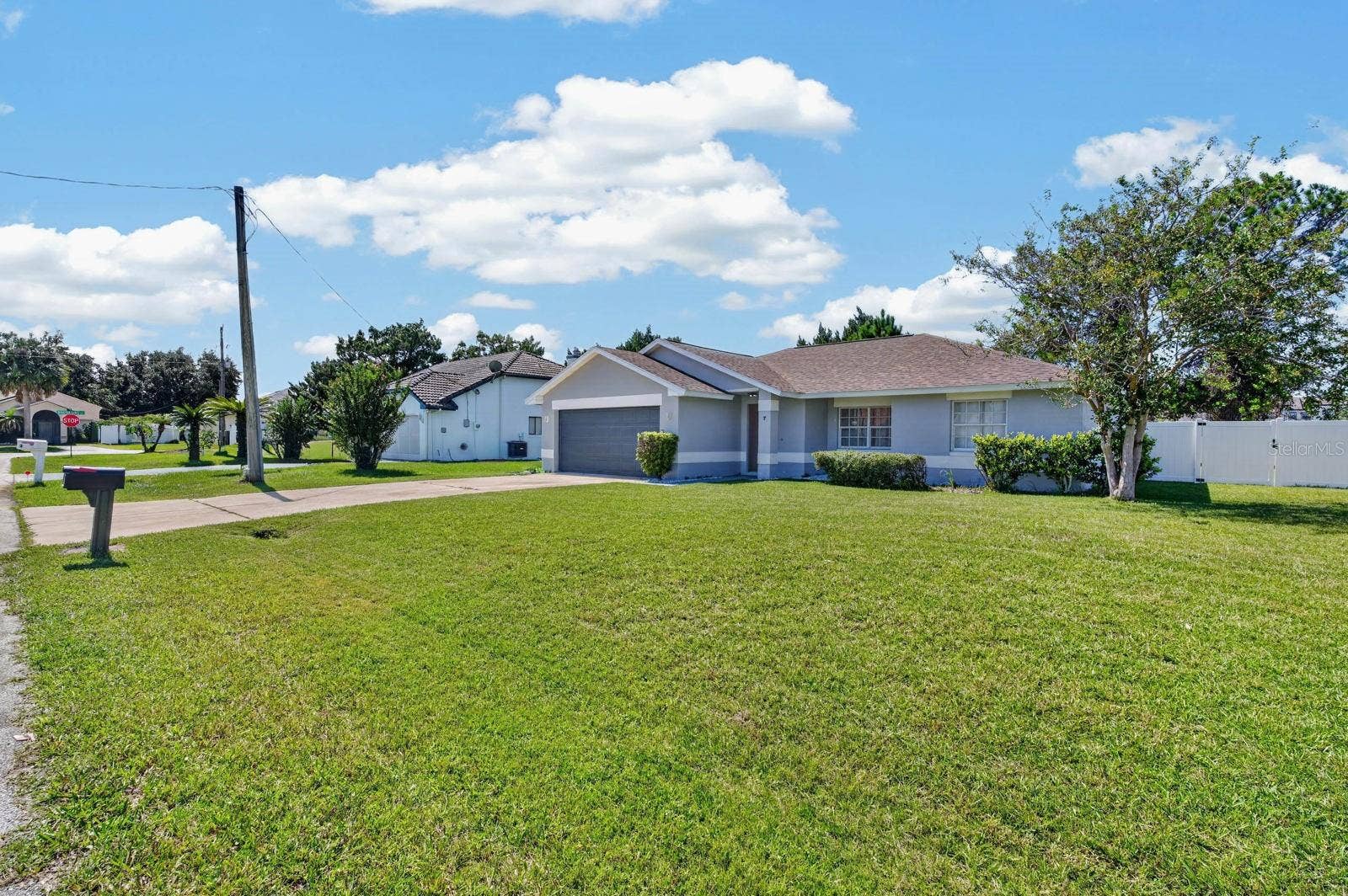 7 BROWNSTONE LANE, Palm Coast, FL 32137 7 BROWNSTONE LANE, Palm Coast, FL 32137