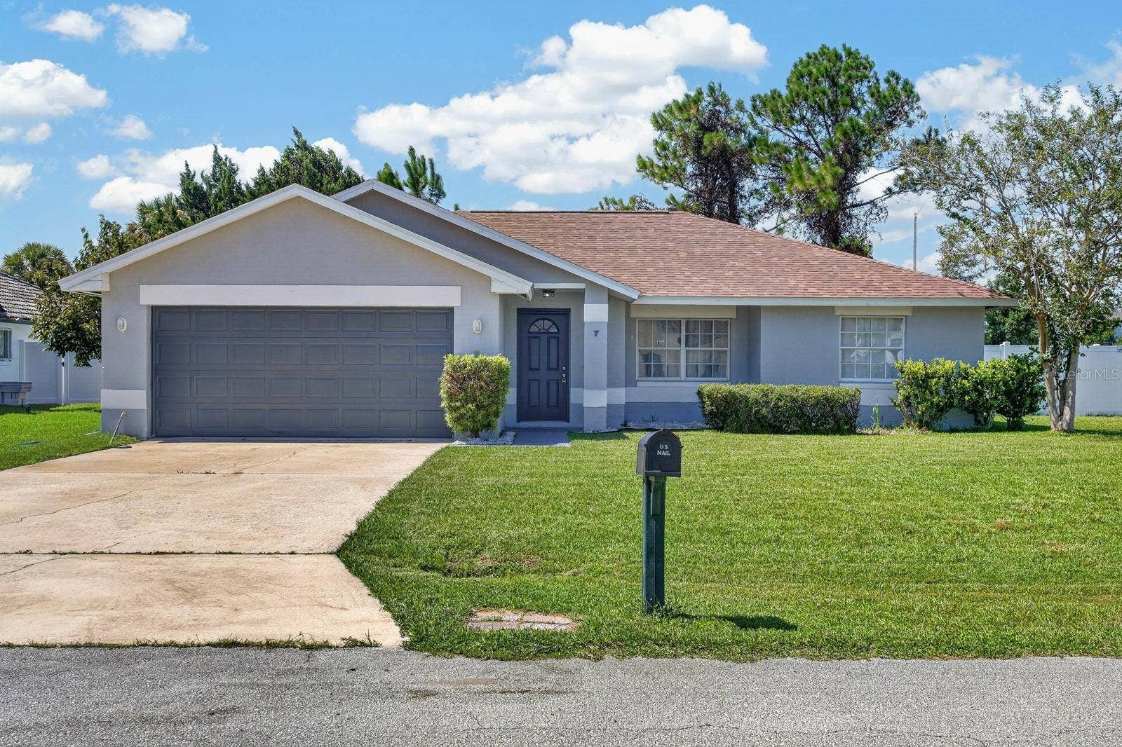 7 BROWNSTONE LANE, Palm Coast, FL 32137 7 BROWNSTONE LANE, Palm Coast, FL 32137