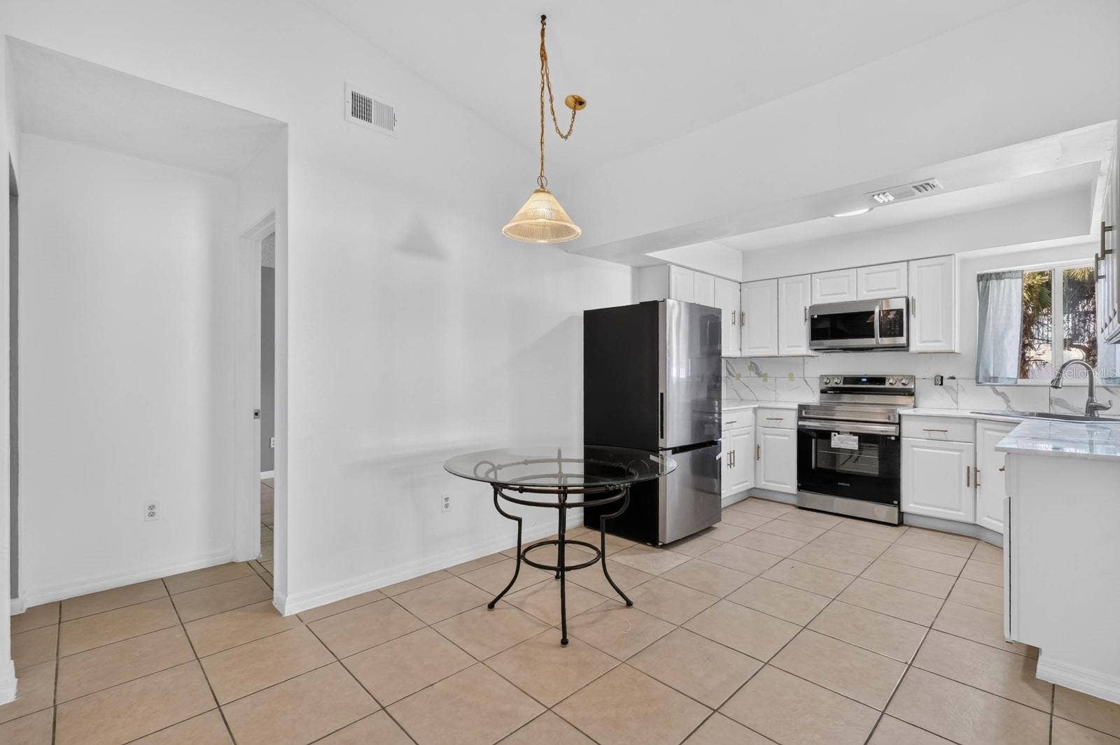 7 BROWNSTONE LANE, Palm Coast, FL 32137 7 BROWNSTONE LANE, Palm Coast, FL 32137