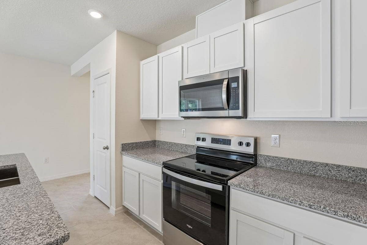 520 PINE RIDGE COURT, Lake Wales, FL 33859