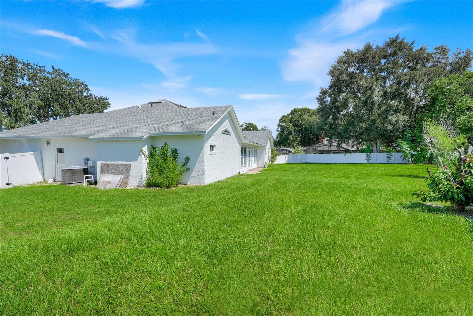 9106 GALLEON COURT, Orlando, FL 32819 9106 GALLEON COURT, Orlando, FL 32819