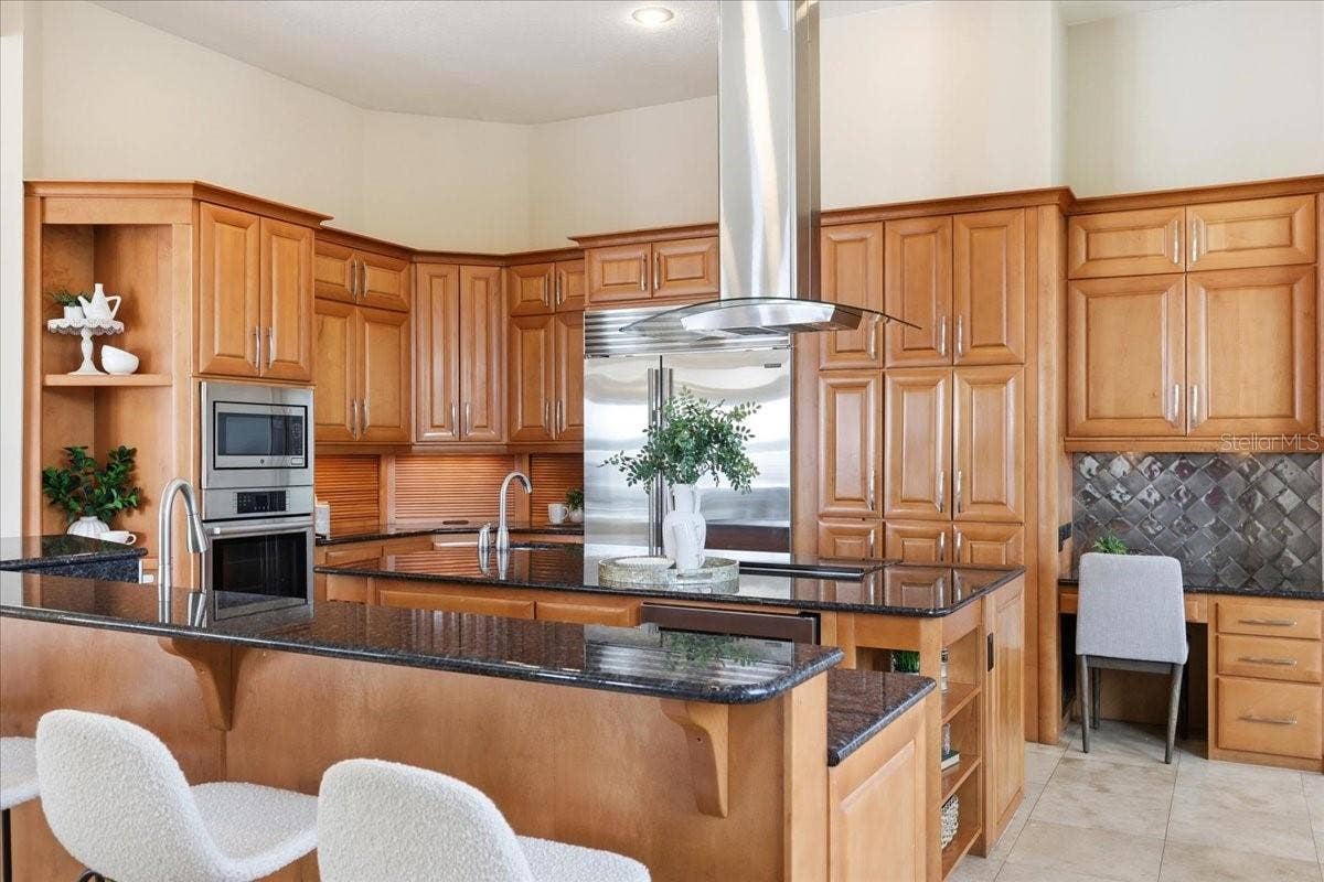 9320 CYPRESS COVE DRIVE, Orlando, FL 32819 9320 CYPRESS COVE DRIVE, Orlando, FL 32819