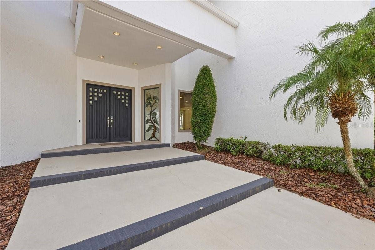 9320 CYPRESS COVE DRIVE, Orlando, FL 32819 9320 CYPRESS COVE DRIVE, Orlando, FL 32819