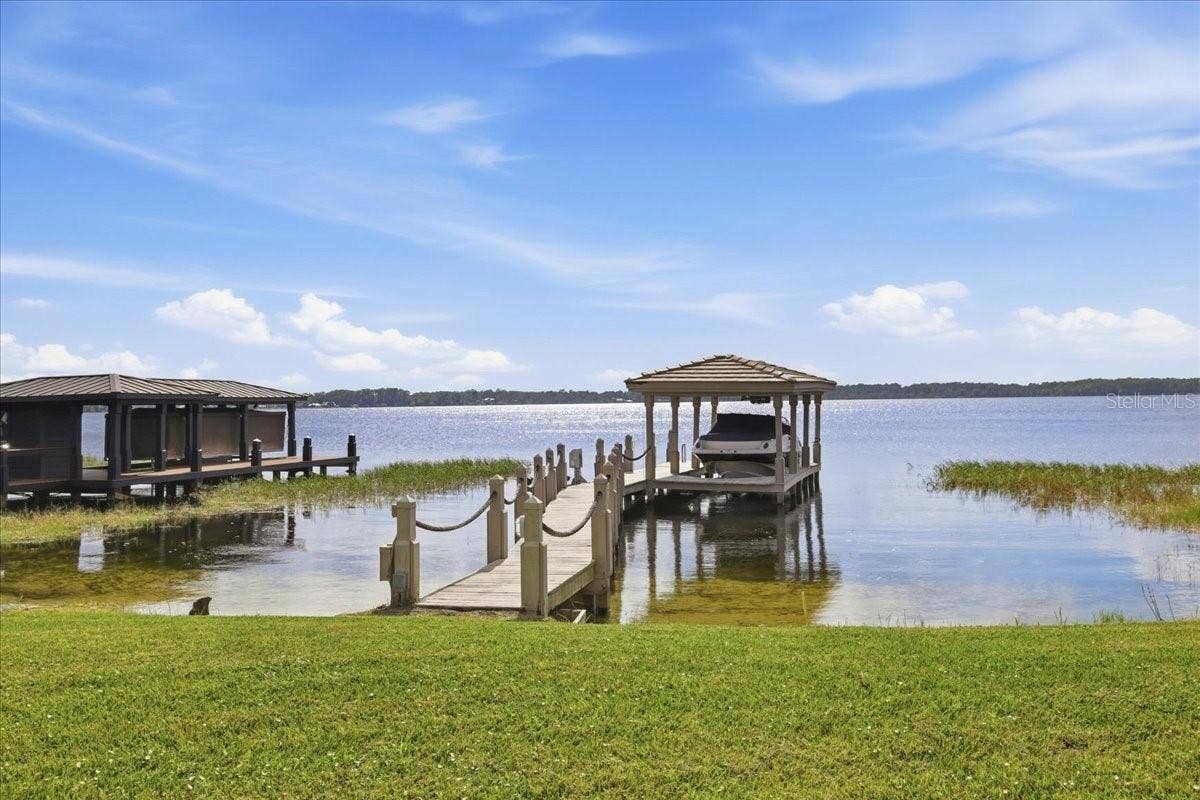 9320 CYPRESS COVE DRIVE, Orlando, FL 32819 9320 CYPRESS COVE DRIVE, Orlando, FL 32819