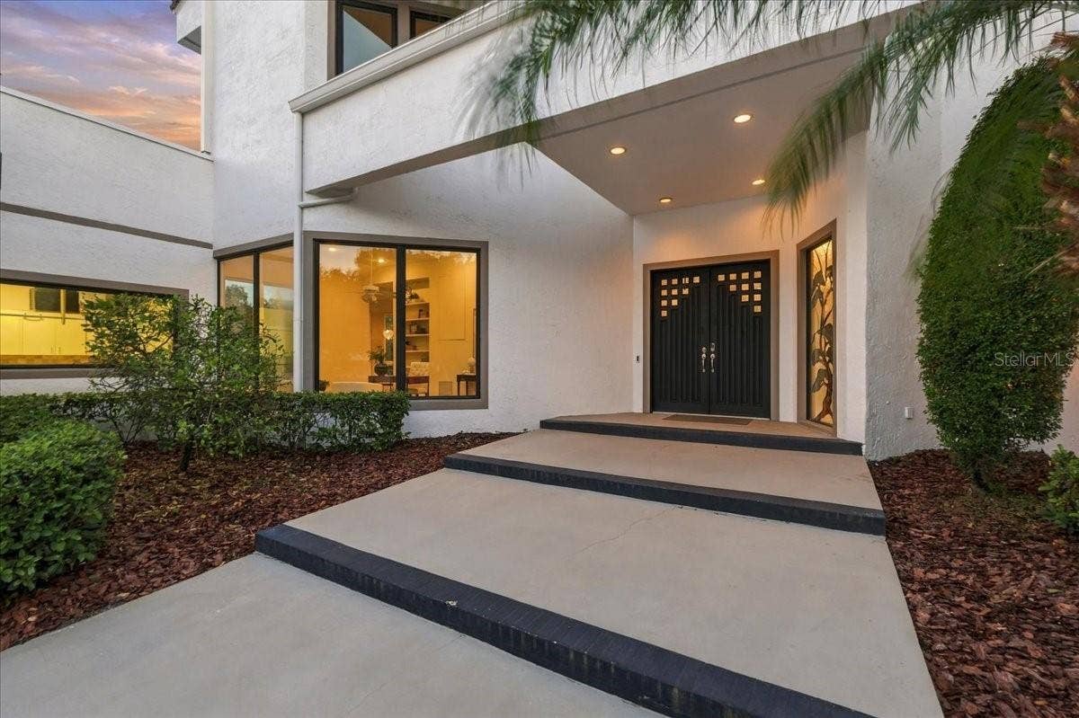9320 CYPRESS COVE DRIVE, Orlando, FL 32819 9320 CYPRESS COVE DRIVE, Orlando, FL 32819