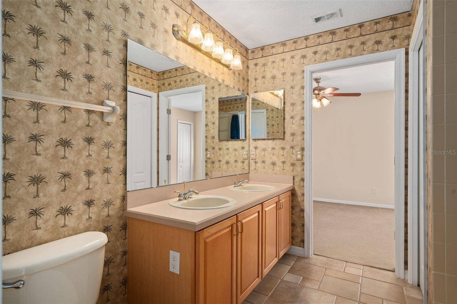 1731 DOGWOOD FOREST WAY, Lake Mary, FL 32746 Bathroom 4 - Jack & Jill Bath