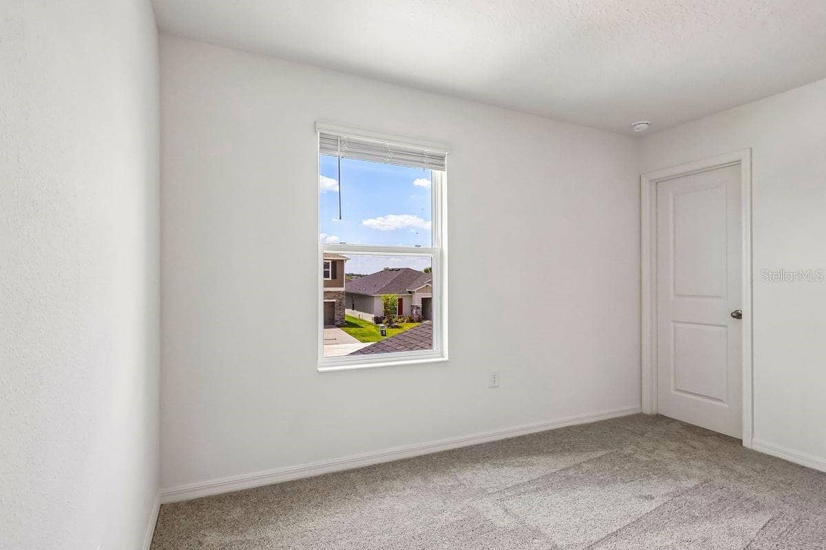 627 MEADOWS EDGE PLACE, Lake Wales, FL 33859