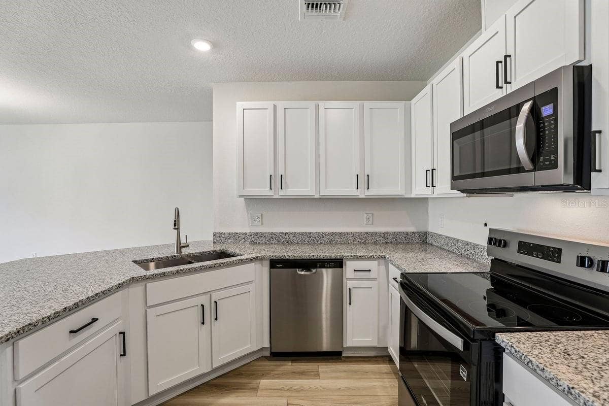 643 MEADOWS EDGE PLACE, Lake Wales, FL 33859 643 MEADOWS EDGE PLACE, Lake Wales, FL 33859