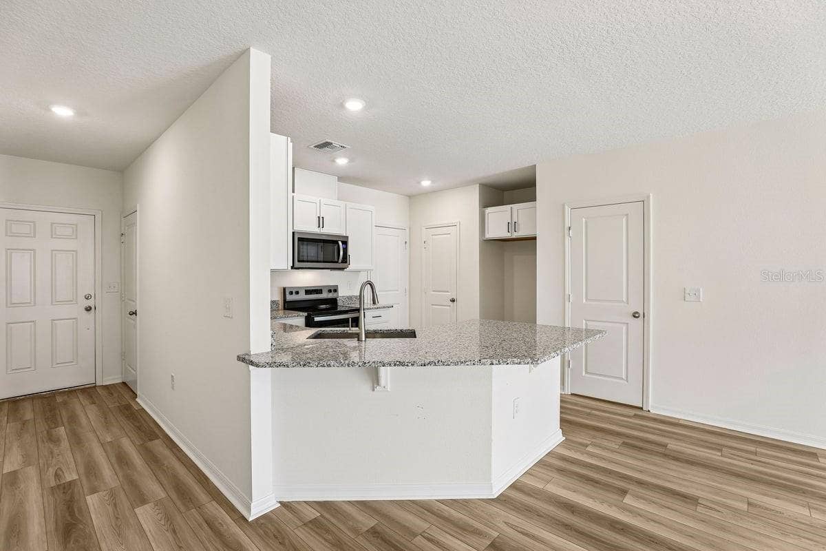 643 MEADOWS EDGE PLACE, Lake Wales, FL 33859 643 MEADOWS EDGE PLACE, Lake Wales, FL 33859