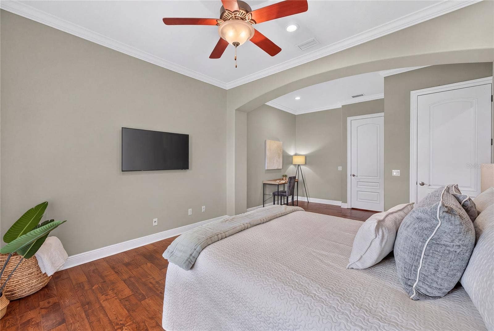 6113 GROSVENOR SHORE DRIVE, Windermere, FL 34786 6113 GROSVENOR SHORE DRIVE, Windermere, FL 34786