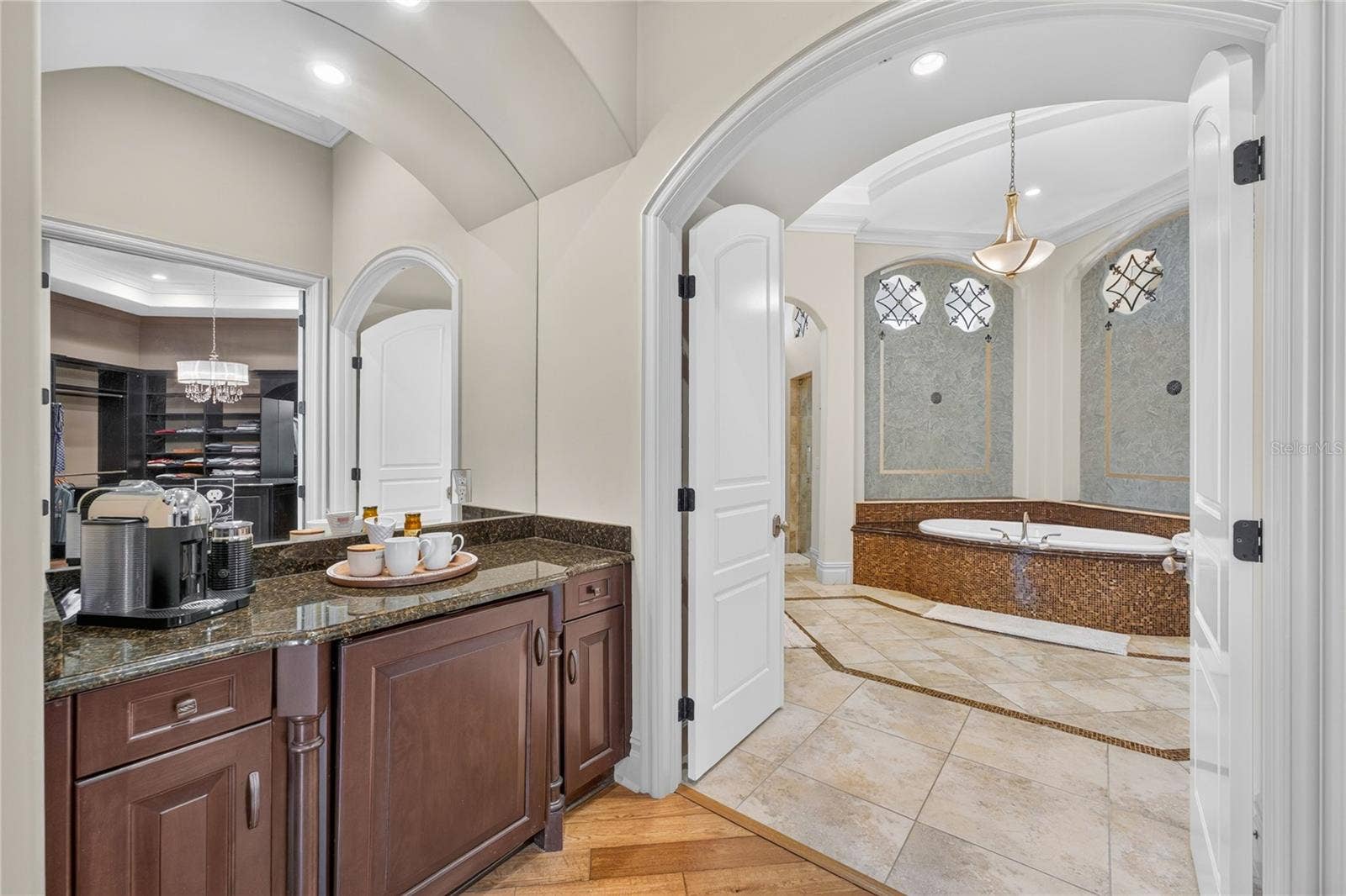 6113 GROSVENOR SHORE DRIVE, Windermere, FL 34786 6113 GROSVENOR SHORE DRIVE, Windermere, FL 34786