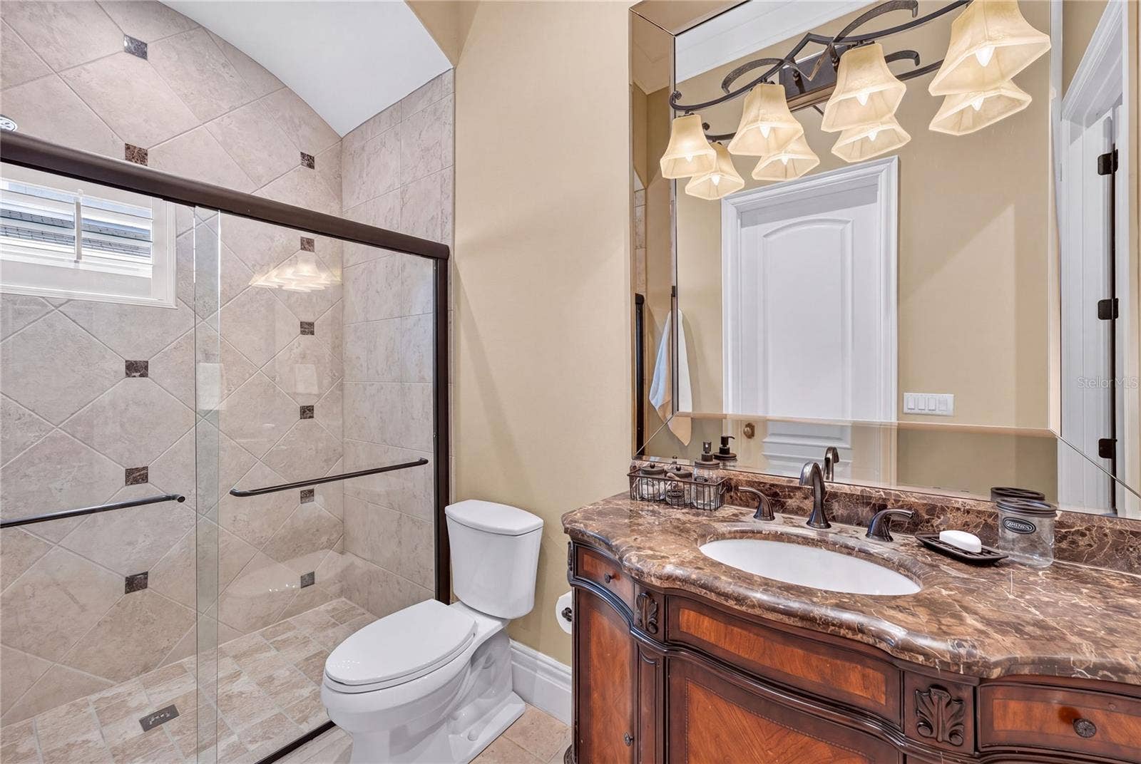 6113 GROSVENOR SHORE DRIVE, Windermere, FL 34786 6113 GROSVENOR SHORE DRIVE, Windermere, FL 34786