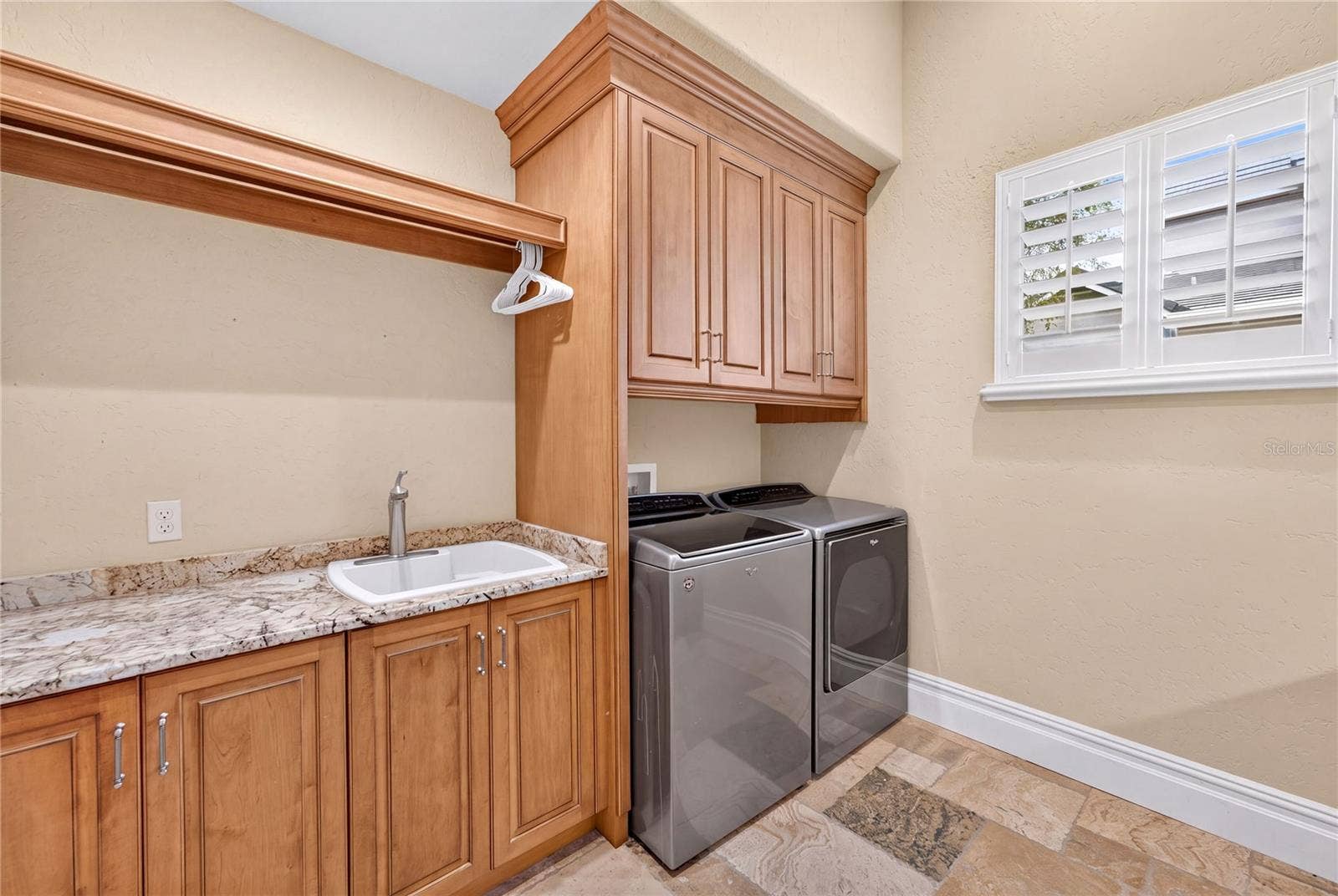 6113 GROSVENOR SHORE DRIVE, Windermere, FL 34786 6113 GROSVENOR SHORE DRIVE, Windermere, FL 34786