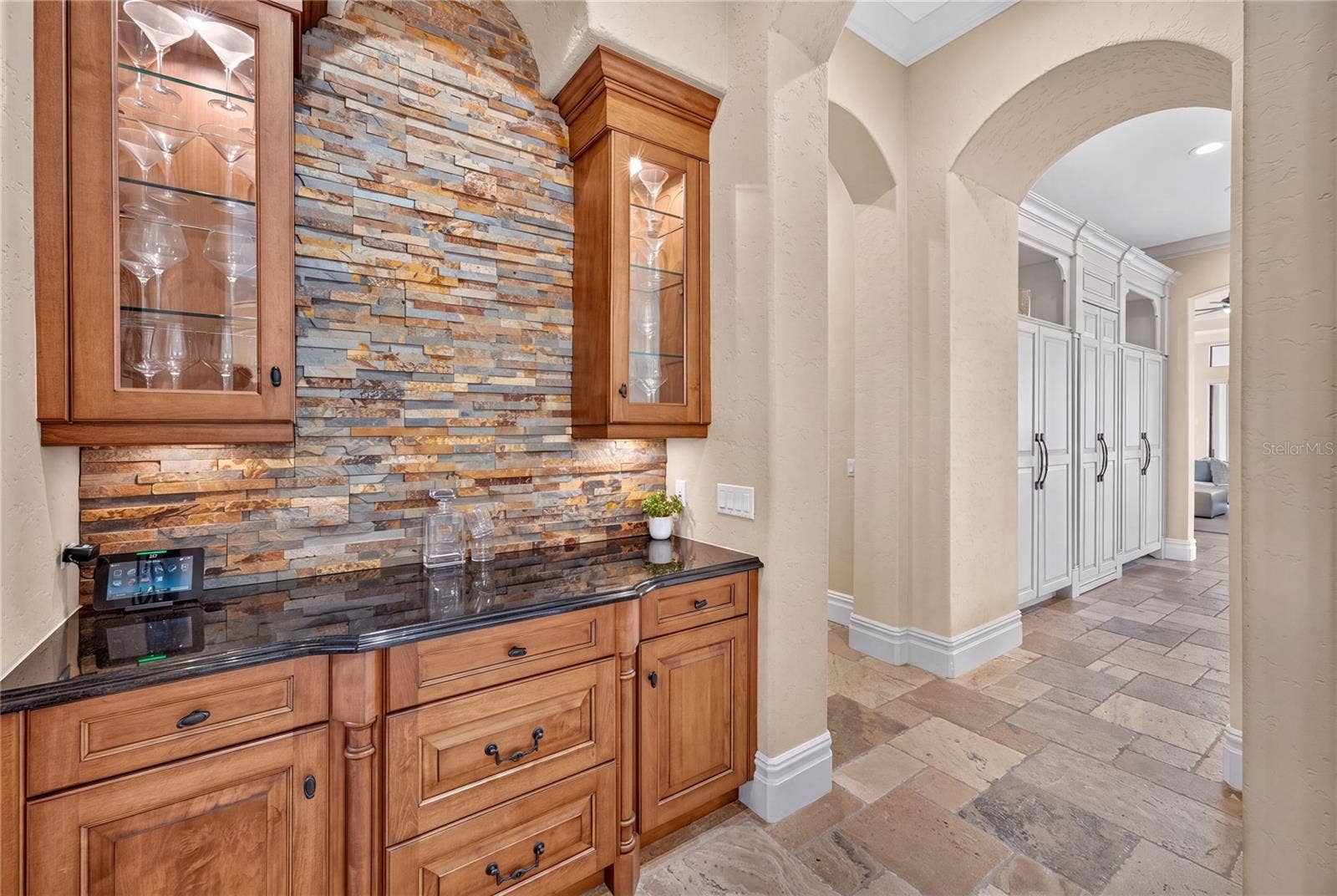 6113 GROSVENOR SHORE DRIVE, Windermere, FL 34786 6113 GROSVENOR SHORE DRIVE, Windermere, FL 34786
