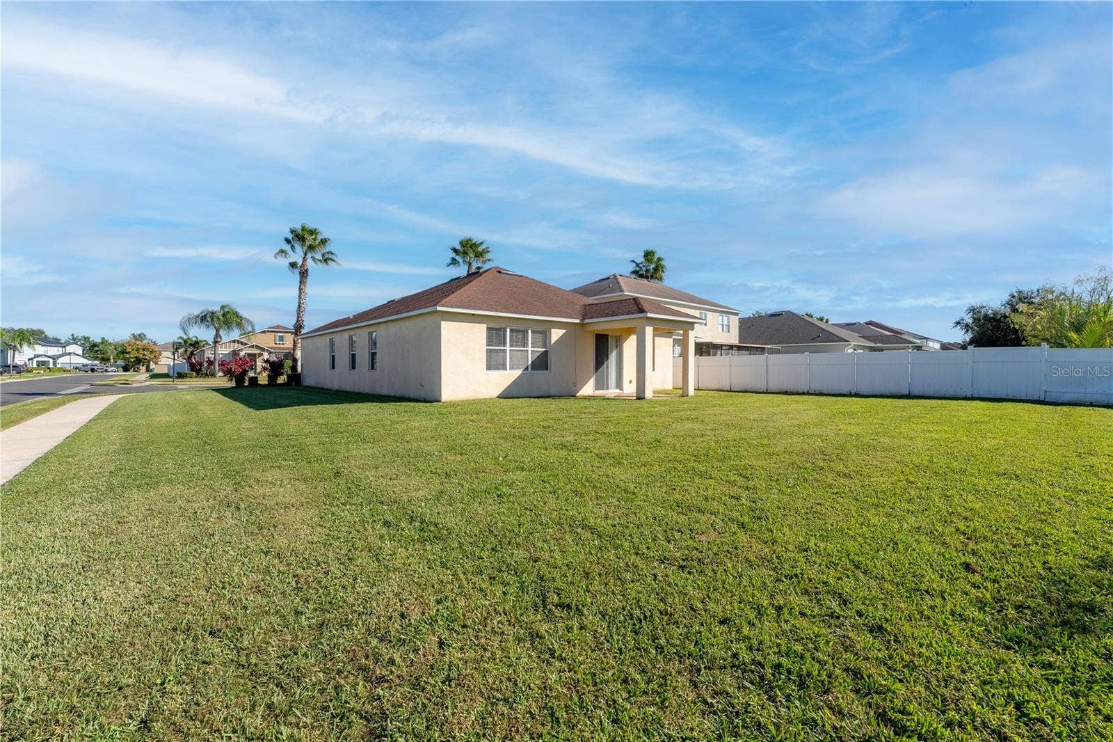 502 FIRST CAPE CORAL DR, Winter Garden, FL 34787 502 FIRST CAPE CORAL DR, Winter Garden, FL 34787