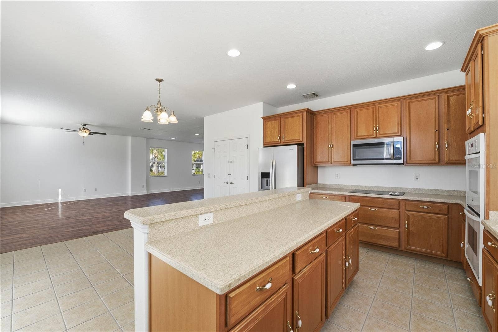 502 FIRST CAPE CORAL DR, Winter Garden, FL 34787 502 FIRST CAPE CORAL DR, Winter Garden, FL 34787