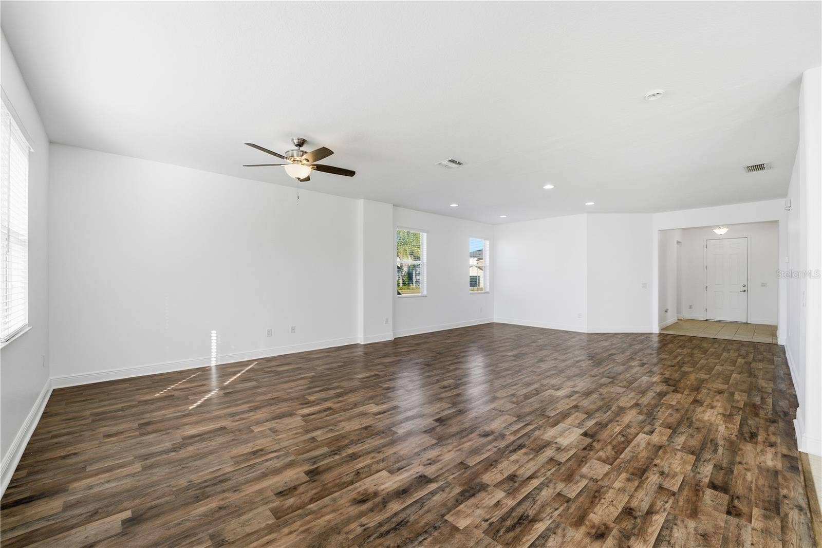 502 FIRST CAPE CORAL DR, Winter Garden, FL 34787 502 FIRST CAPE CORAL DR, Winter Garden, FL 34787