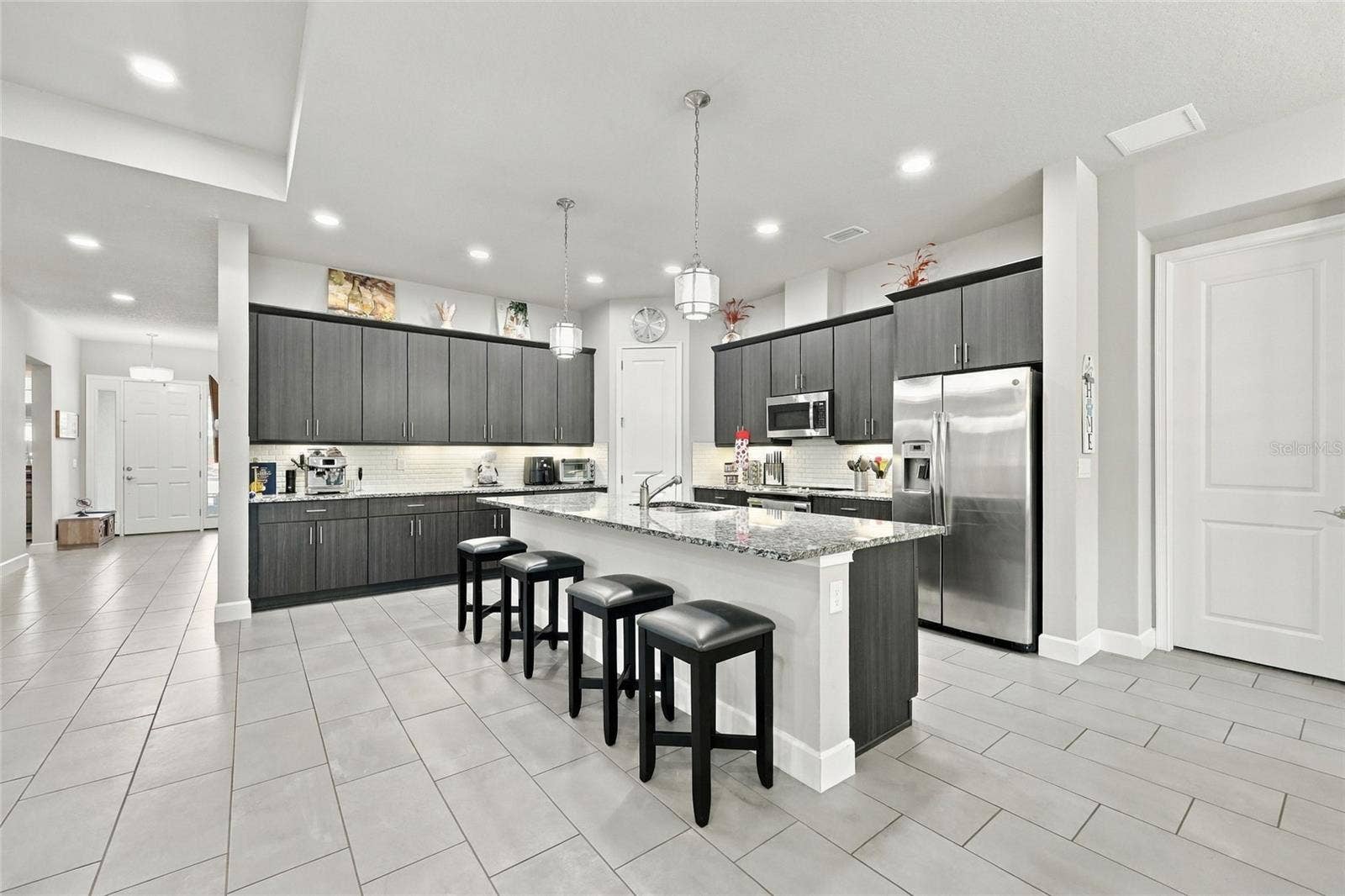401 NOTTINGHILL STREET, Ormond Beach, FL 32174