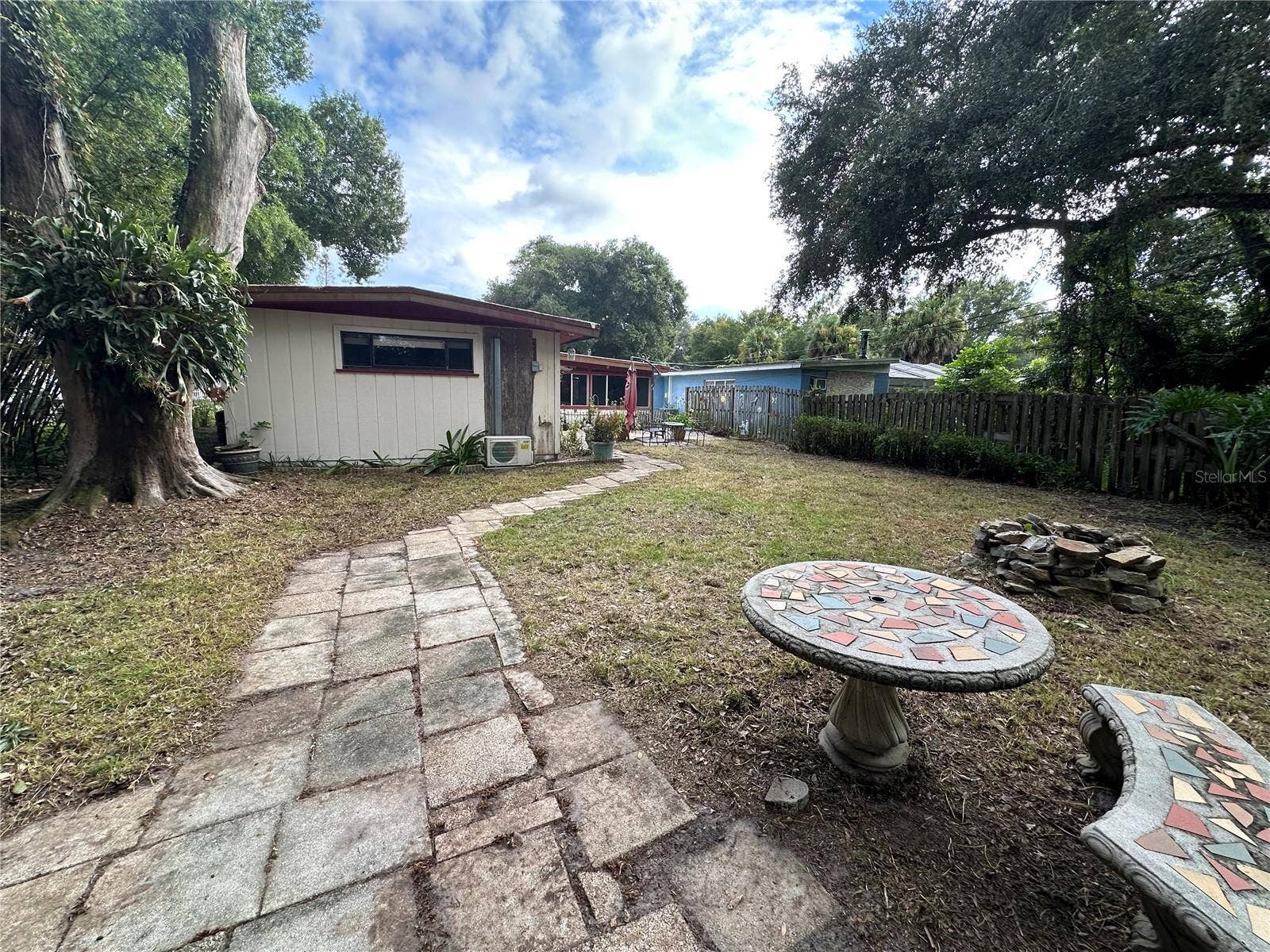 608 DIXIE LANE, South Daytona, FL 32119