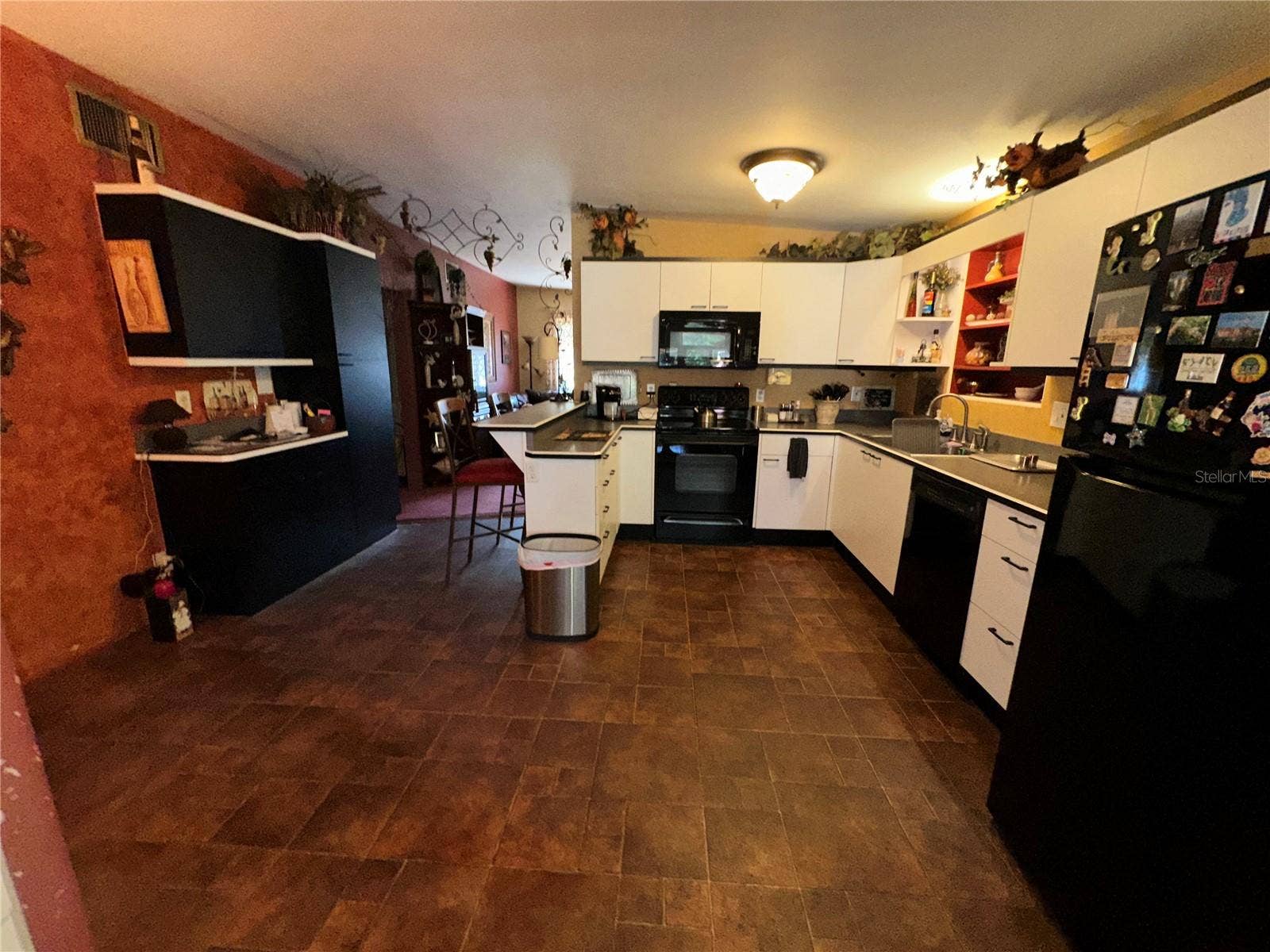608 DIXIE LANE, South Daytona, FL 32119