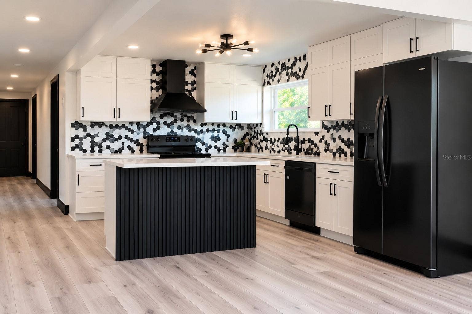 334 W BERESFORD ROAD, Deland, FL 32720 Kitchen
