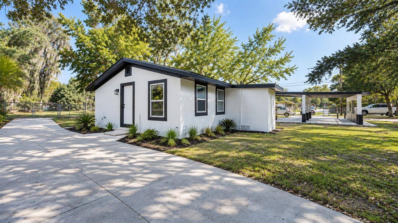 334 W BERESFORD ROAD, Deland, FL 32720 Backside Of the House