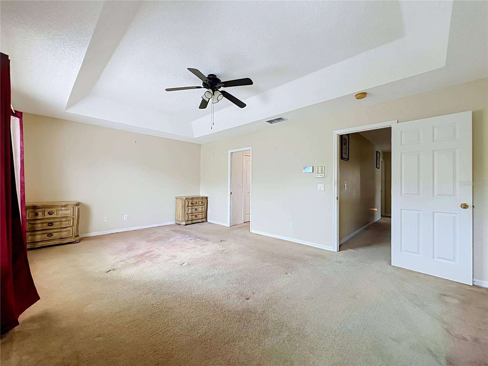 13556 HAWKEYE DRIVE, Orlando, FL 32837 13556 HAWKEYE DRIVE, Orlando, FL 32837