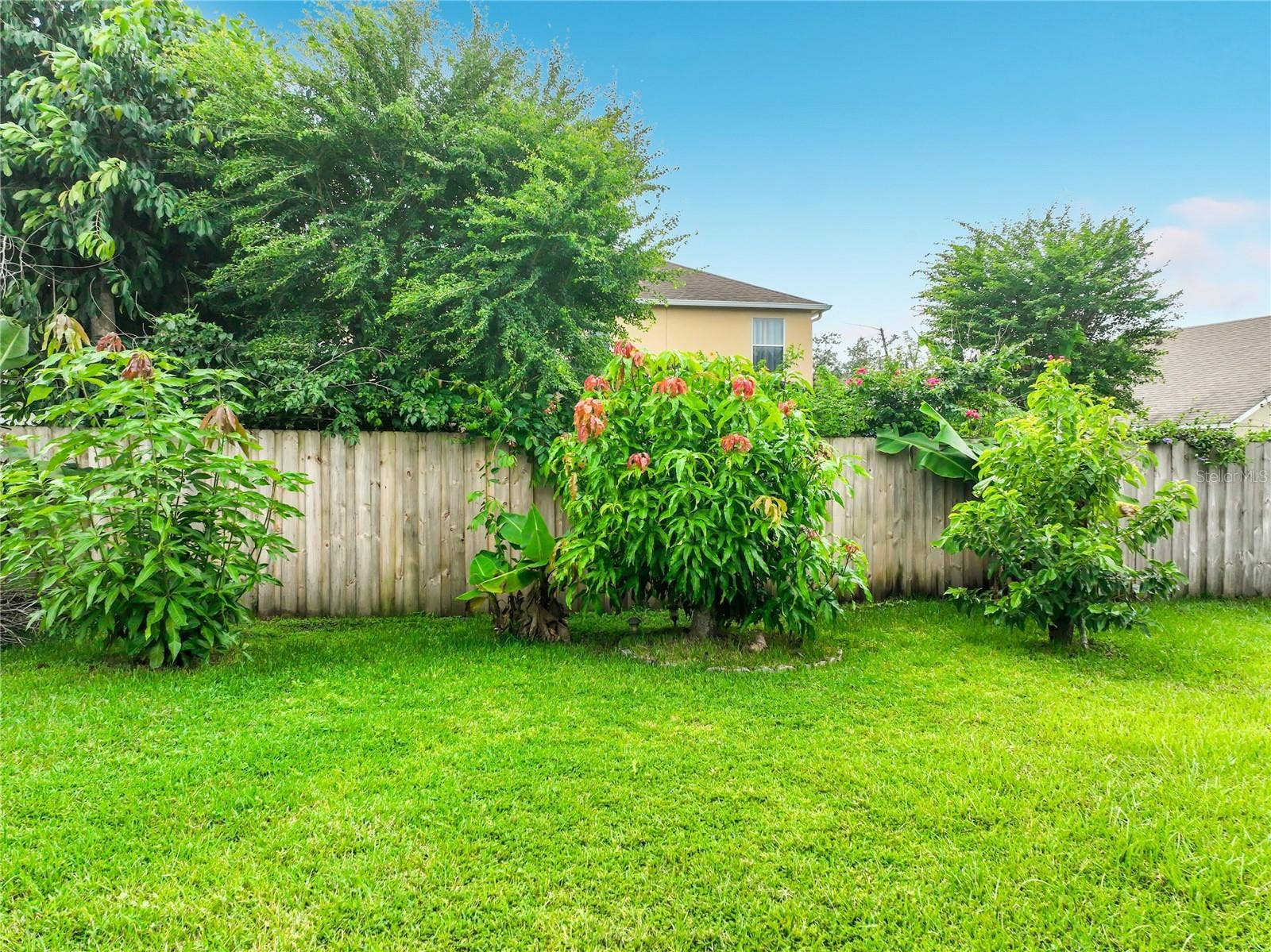 13556 HAWKEYE DRIVE, Orlando, FL 32837 13556 HAWKEYE DRIVE, Orlando, FL 32837