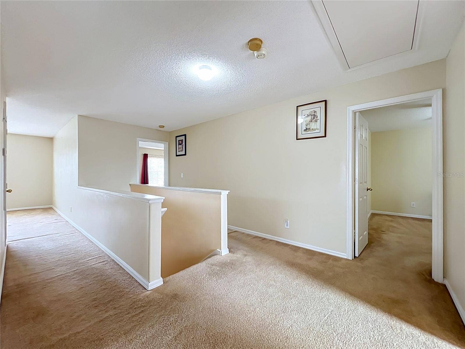 13556 HAWKEYE DRIVE, Orlando, FL 32837 13556 HAWKEYE DRIVE, Orlando, FL 32837