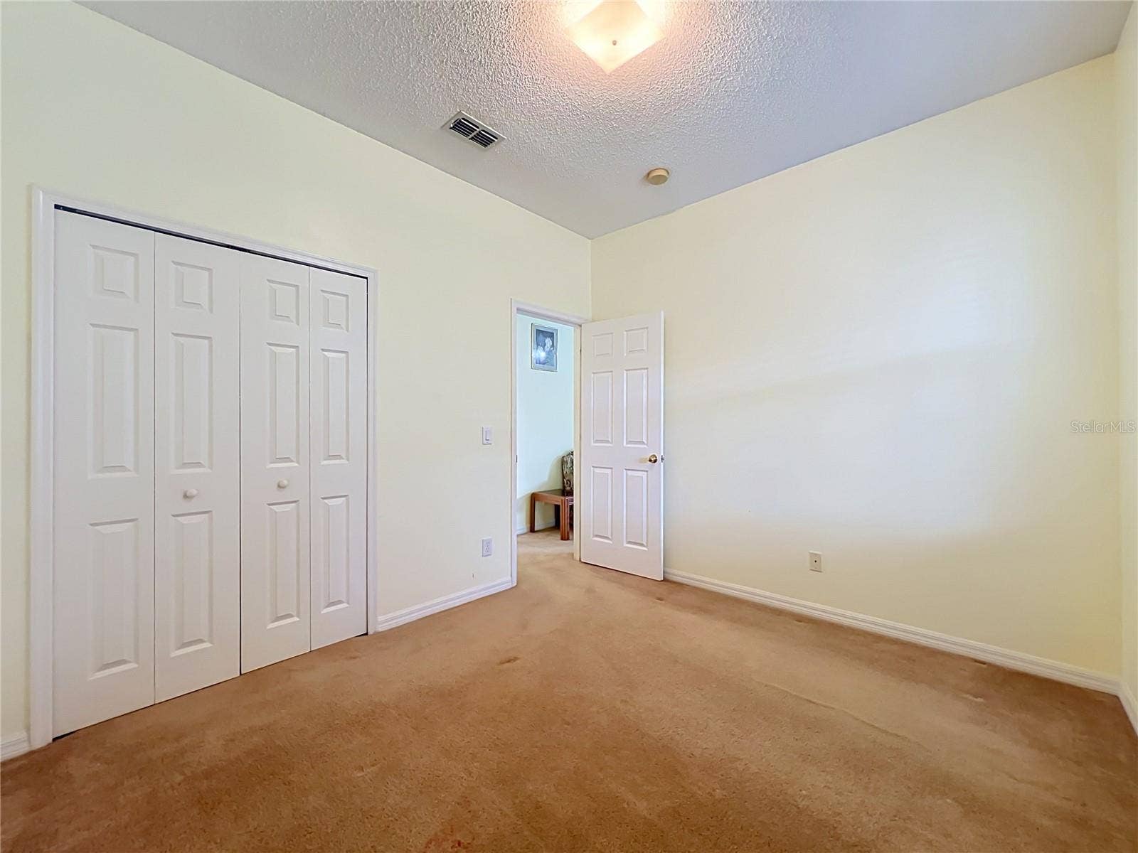 13556 HAWKEYE DRIVE, Orlando, FL 32837 13556 HAWKEYE DRIVE, Orlando, FL 32837