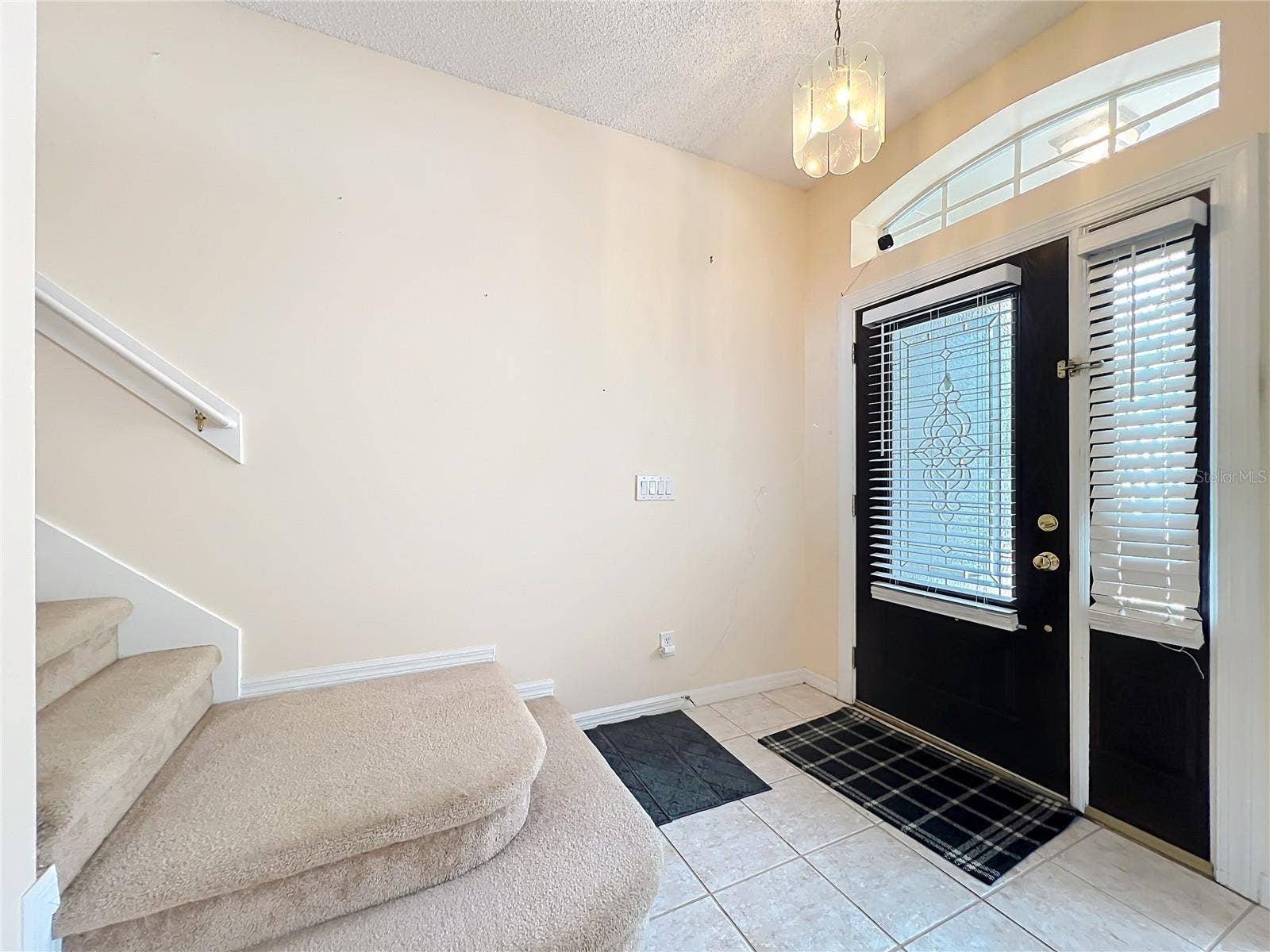 13556 HAWKEYE DRIVE, Orlando, FL 32837 13556 HAWKEYE DRIVE, Orlando, FL 32837