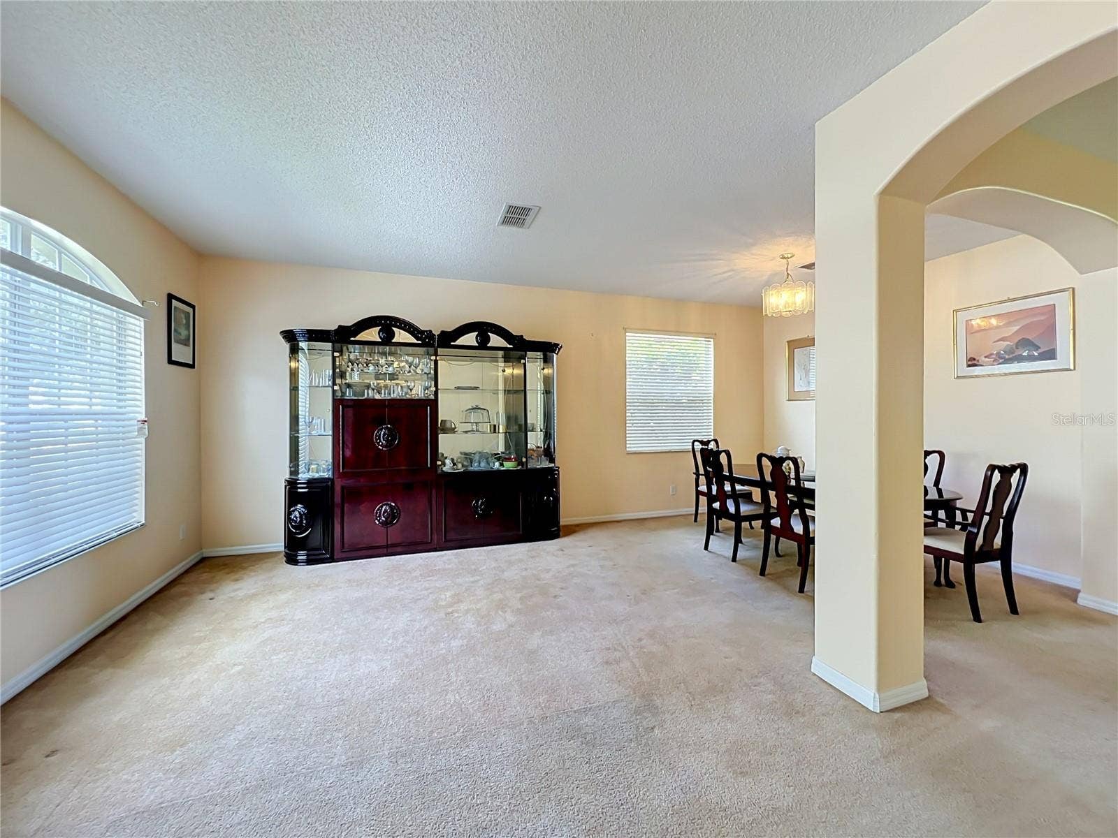 13556 HAWKEYE DRIVE, Orlando, FL 32837 13556 HAWKEYE DRIVE, Orlando, FL 32837