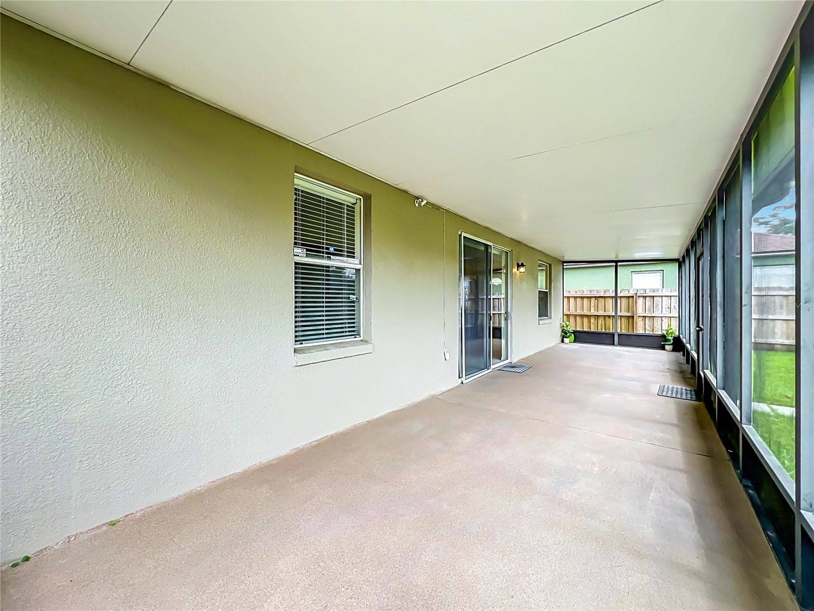 13556 HAWKEYE DRIVE, Orlando, FL 32837 13556 HAWKEYE DRIVE, Orlando, FL 32837