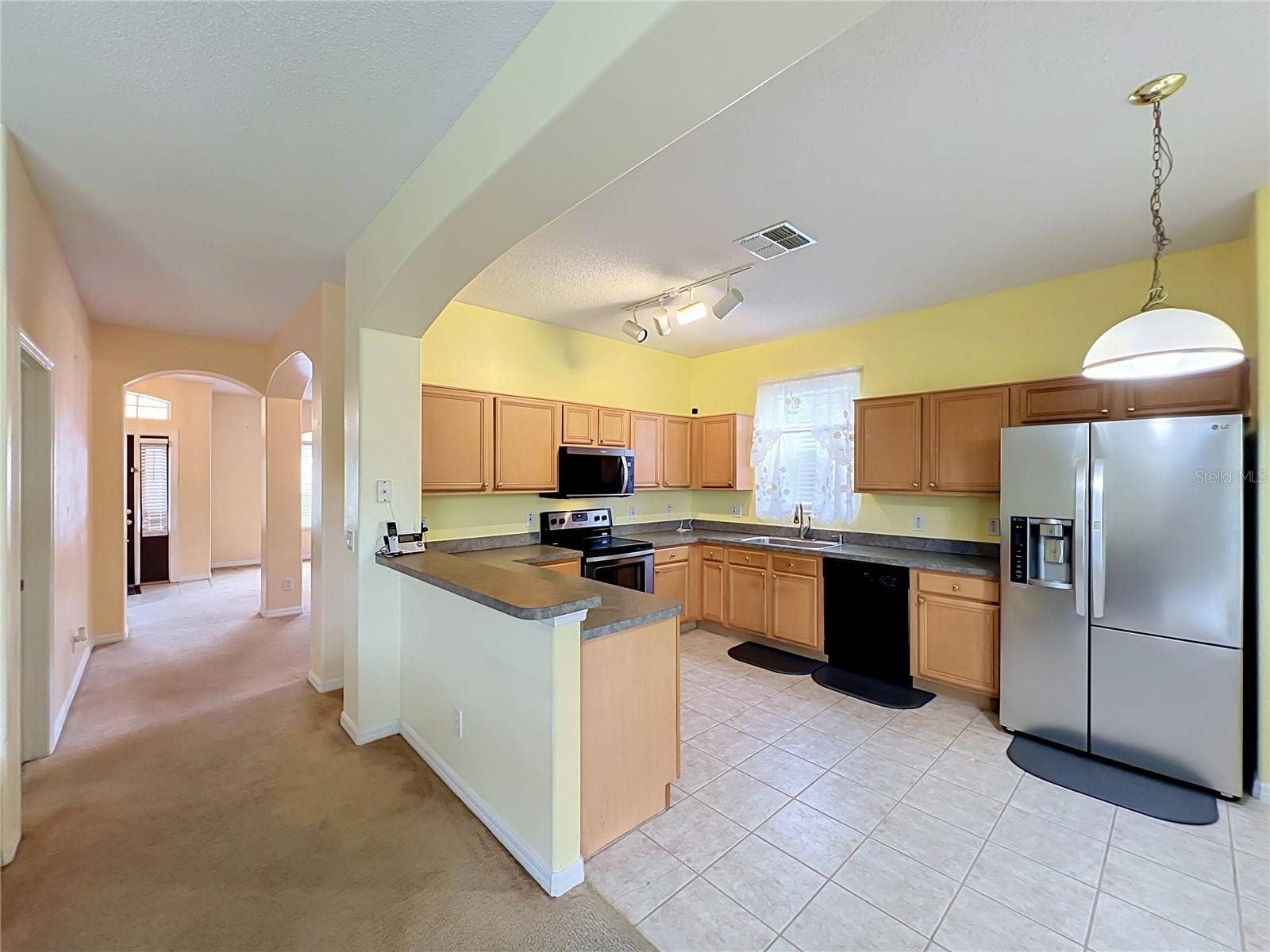 13556 HAWKEYE DRIVE, Orlando, FL 32837 13556 HAWKEYE DRIVE, Orlando, FL 32837