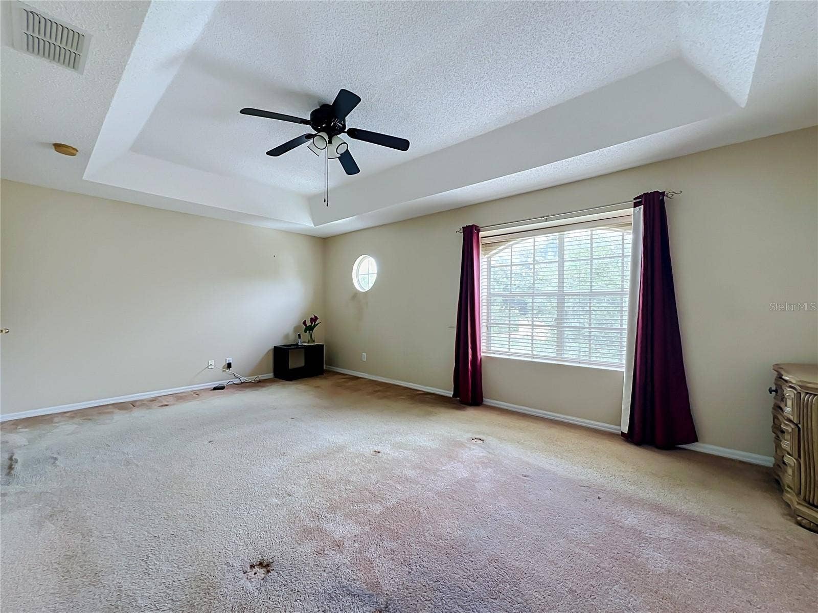 13556 HAWKEYE DRIVE, Orlando, FL 32837 13556 HAWKEYE DRIVE, Orlando, FL 32837