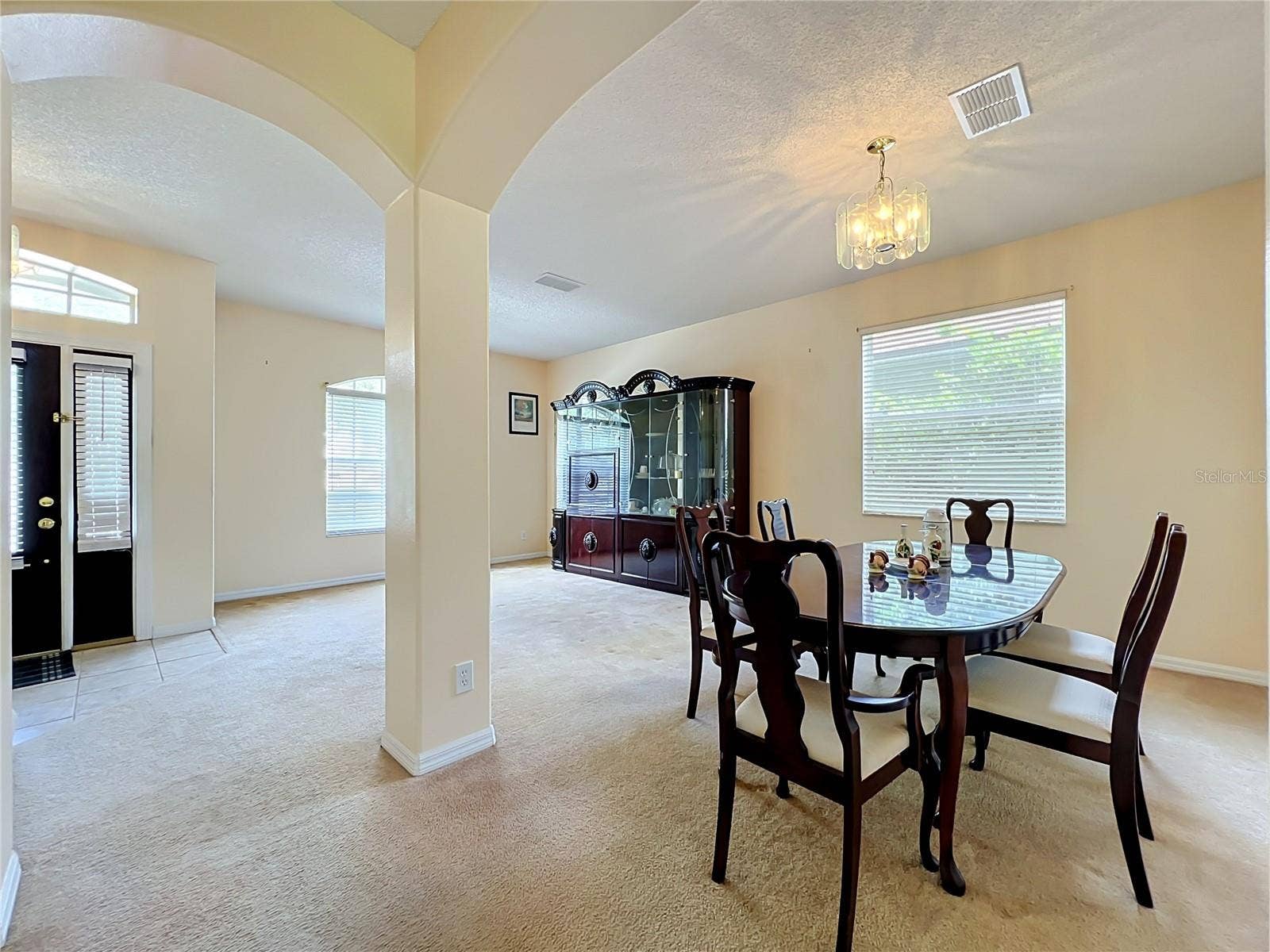 13556 HAWKEYE DRIVE, Orlando, FL 32837 13556 HAWKEYE DRIVE, Orlando, FL 32837