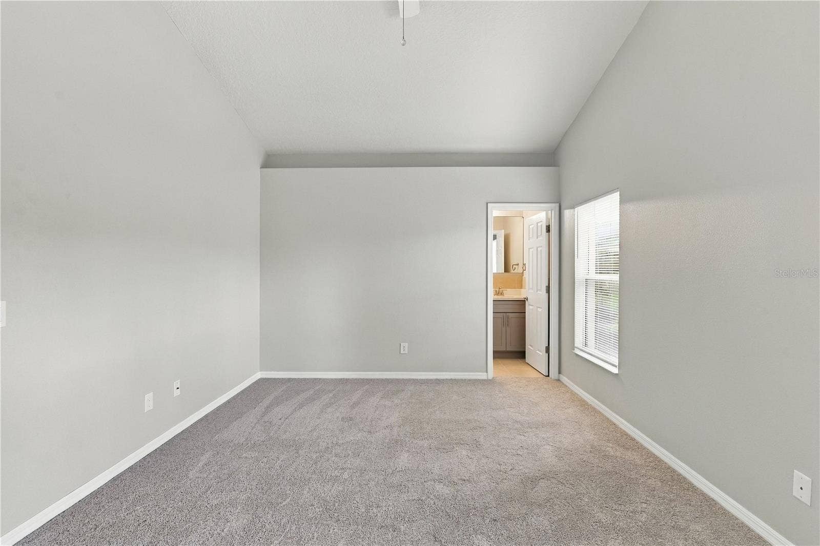 941 VINDALE ROAD, Tavares, FL 32778 941 VINDALE ROAD, Tavares, FL 32778