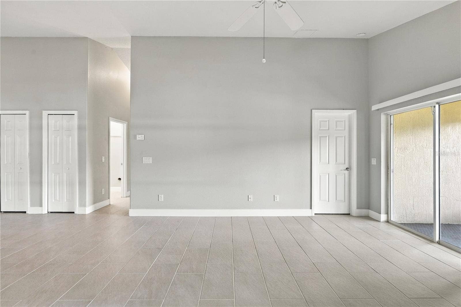 941 VINDALE ROAD, Tavares, FL 32778 941 VINDALE ROAD, Tavares, FL 32778