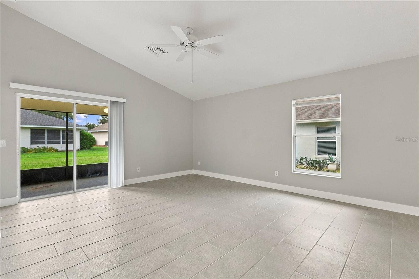 941 VINDALE ROAD, Tavares, FL 32778 941 VINDALE ROAD, Tavares, FL 32778