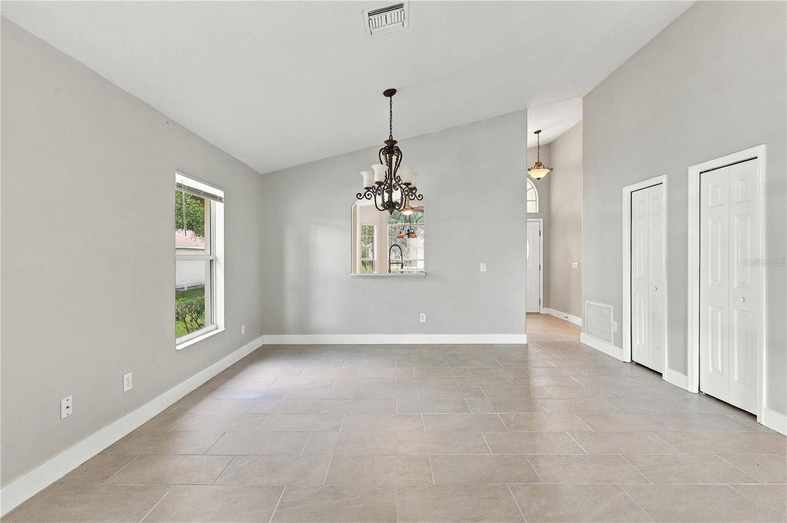 941 VINDALE ROAD, Tavares, FL 32778 941 VINDALE ROAD, Tavares, FL 32778