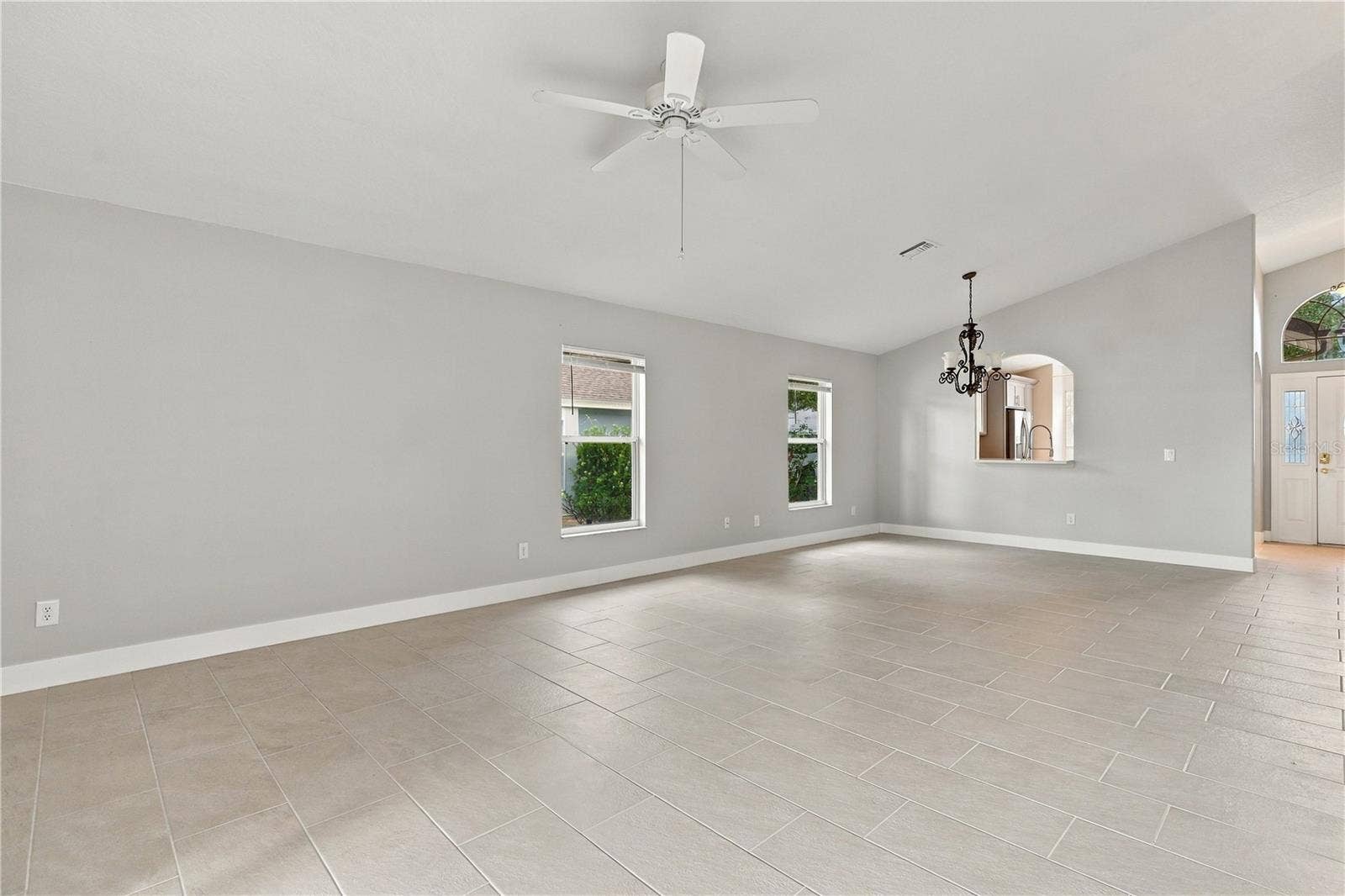 941 VINDALE ROAD, Tavares, FL 32778 941 VINDALE ROAD, Tavares, FL 32778